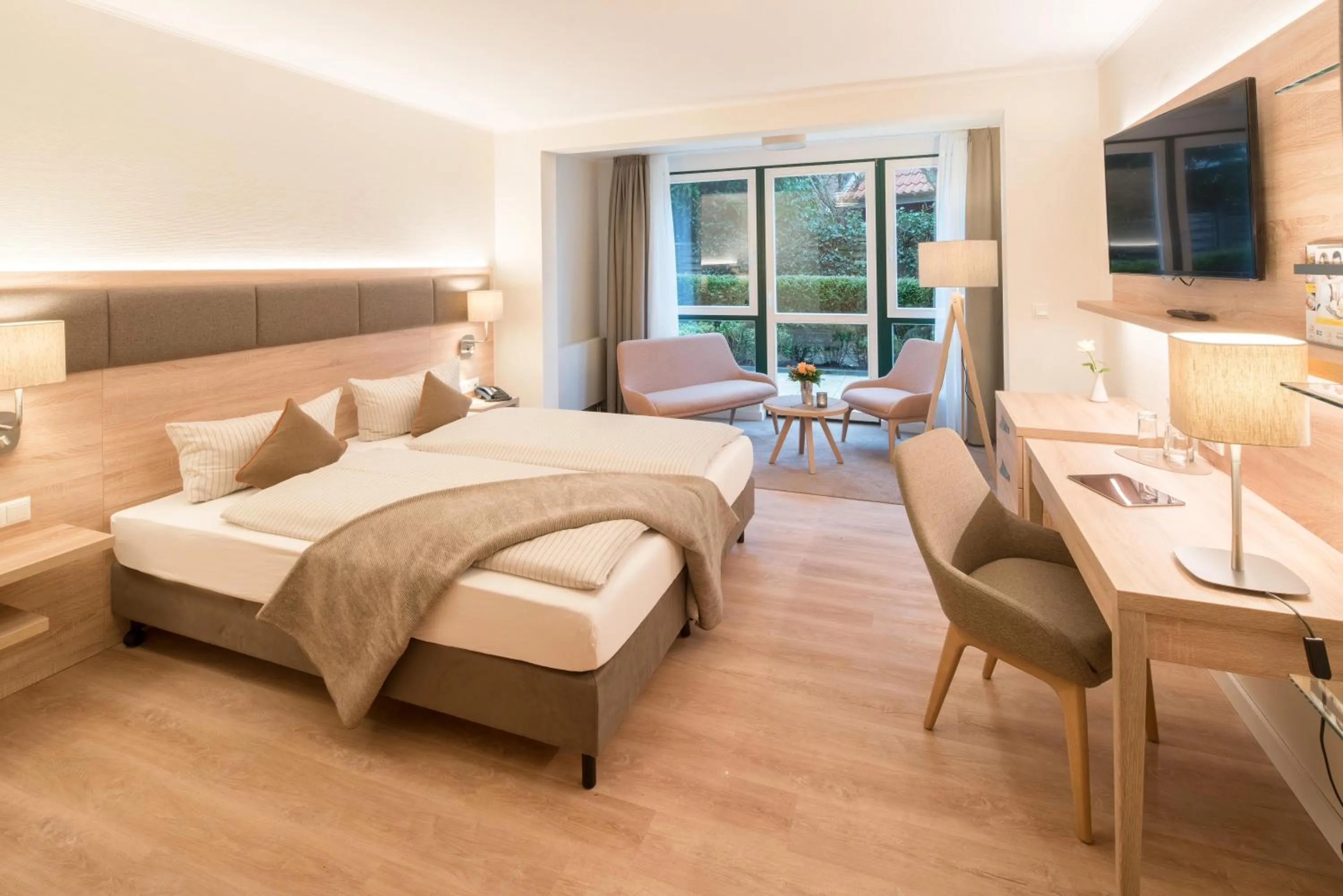 Photo of the whole room, Bed in Hotel Altes Zollhaus