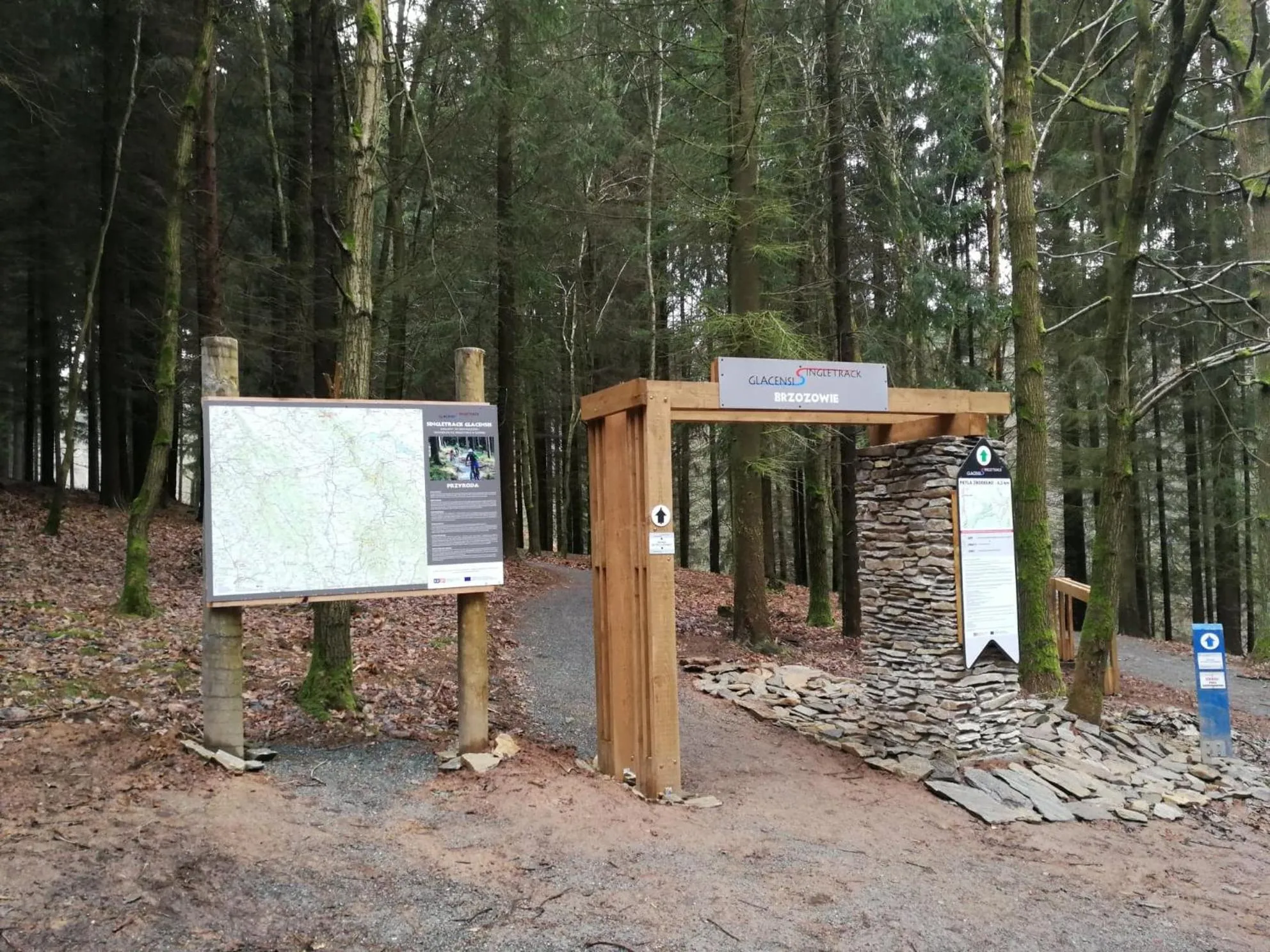 Pokoje Gościnne Art- Dworek