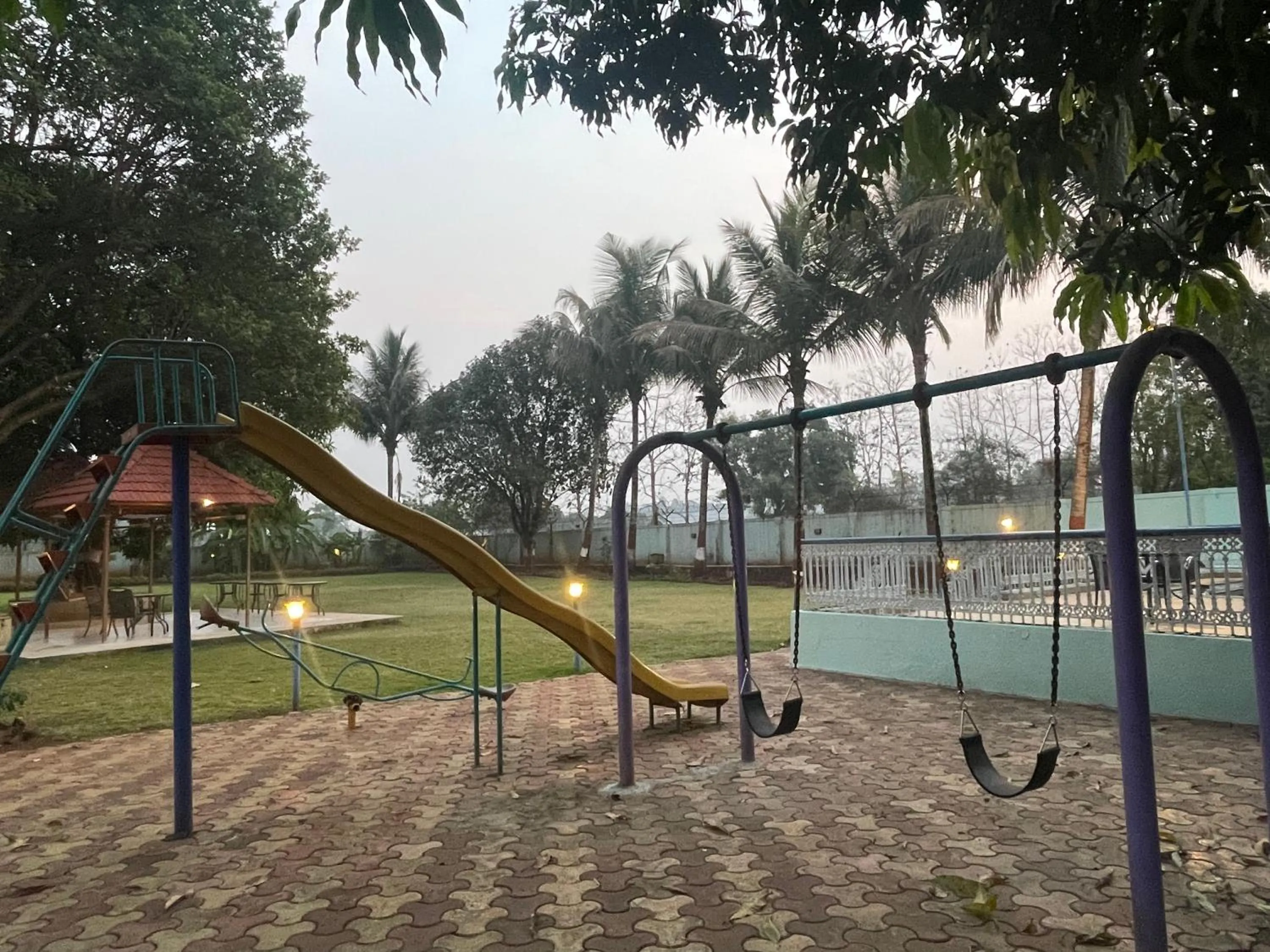 Children play ground in Geeta Bhawan Villa