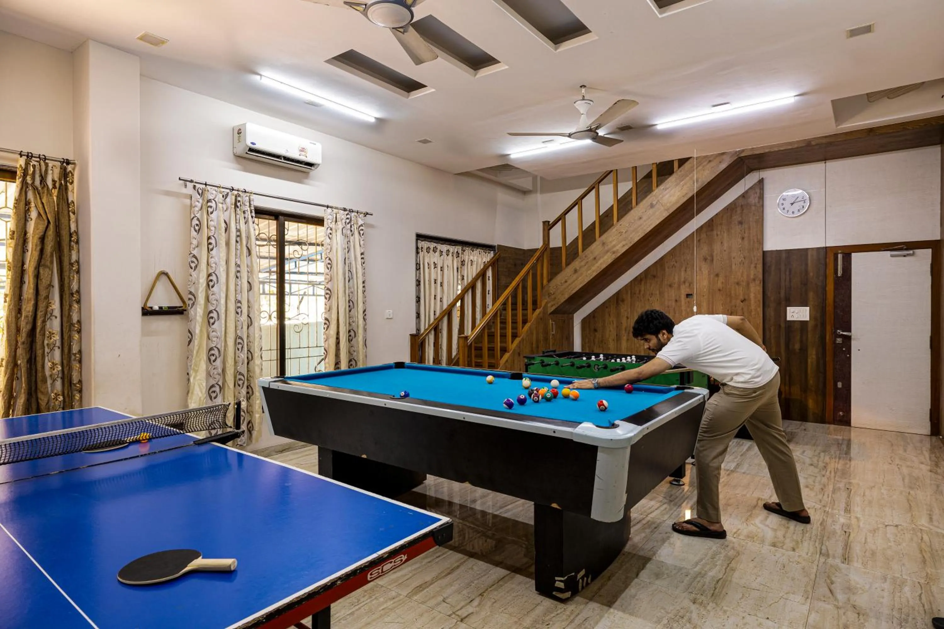 Game Room in Geeta Bhawan Villa