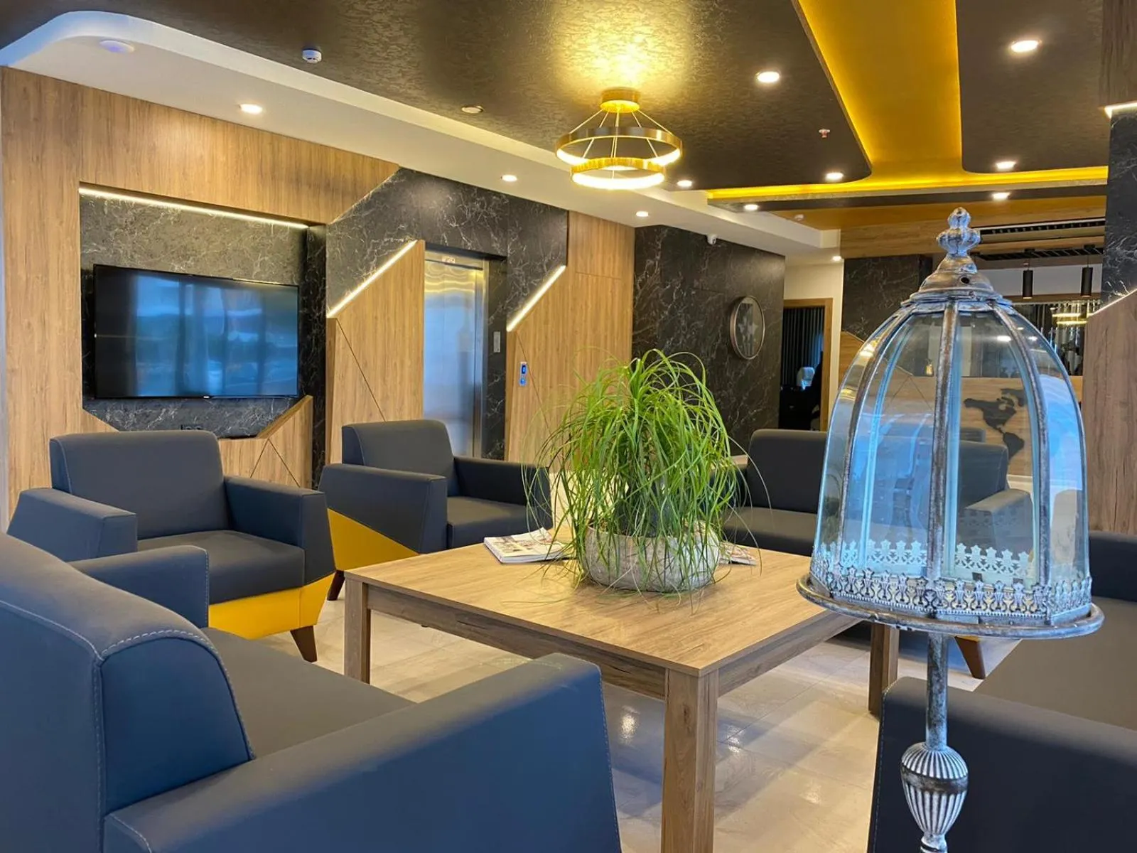 Lobby or reception in Golden World Suite Hotel