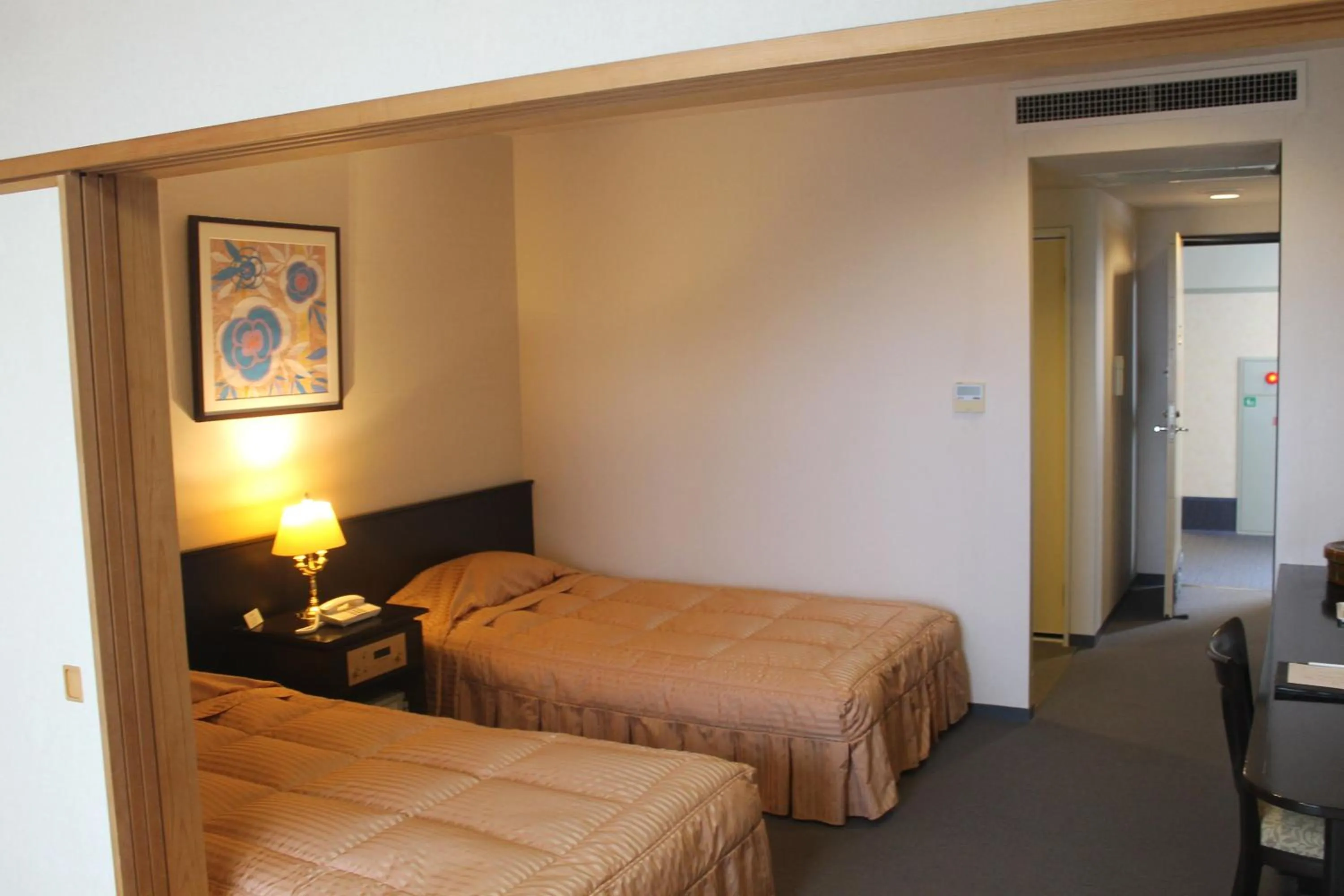 Photo of the whole room, Bed in The Gran Resort Elegante Atami