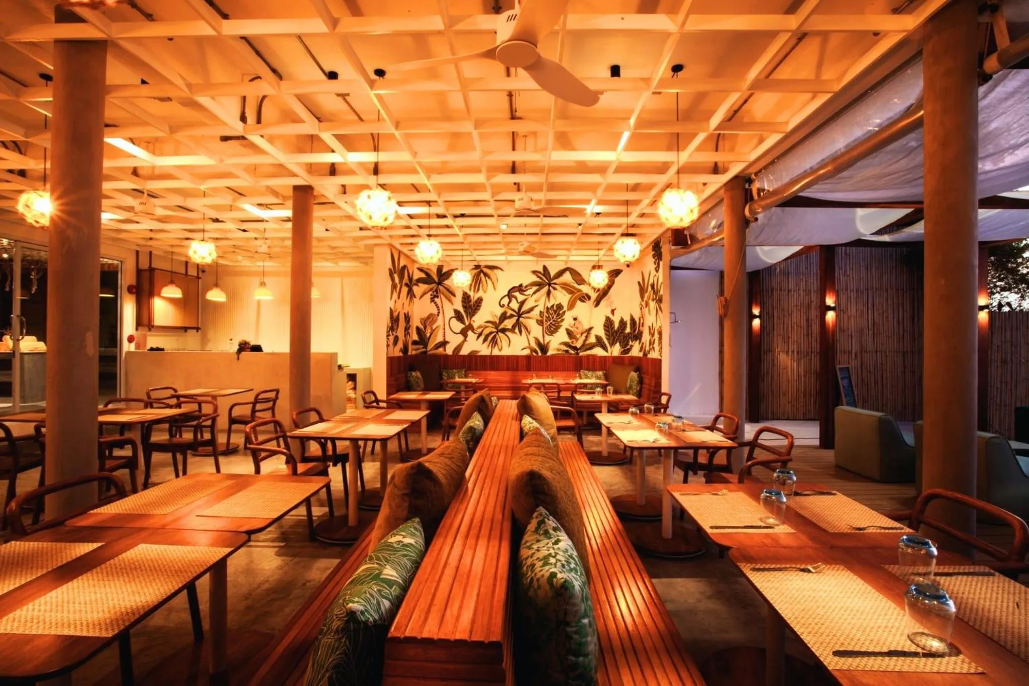 Restaurant/places to eat in The Stay Chaweng Beach Resort- SHA Plus