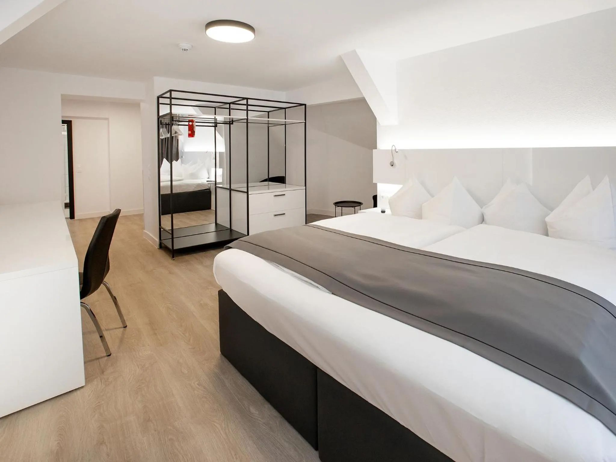 Photo of the whole room, Bed in Parkhotel Prinz Carl