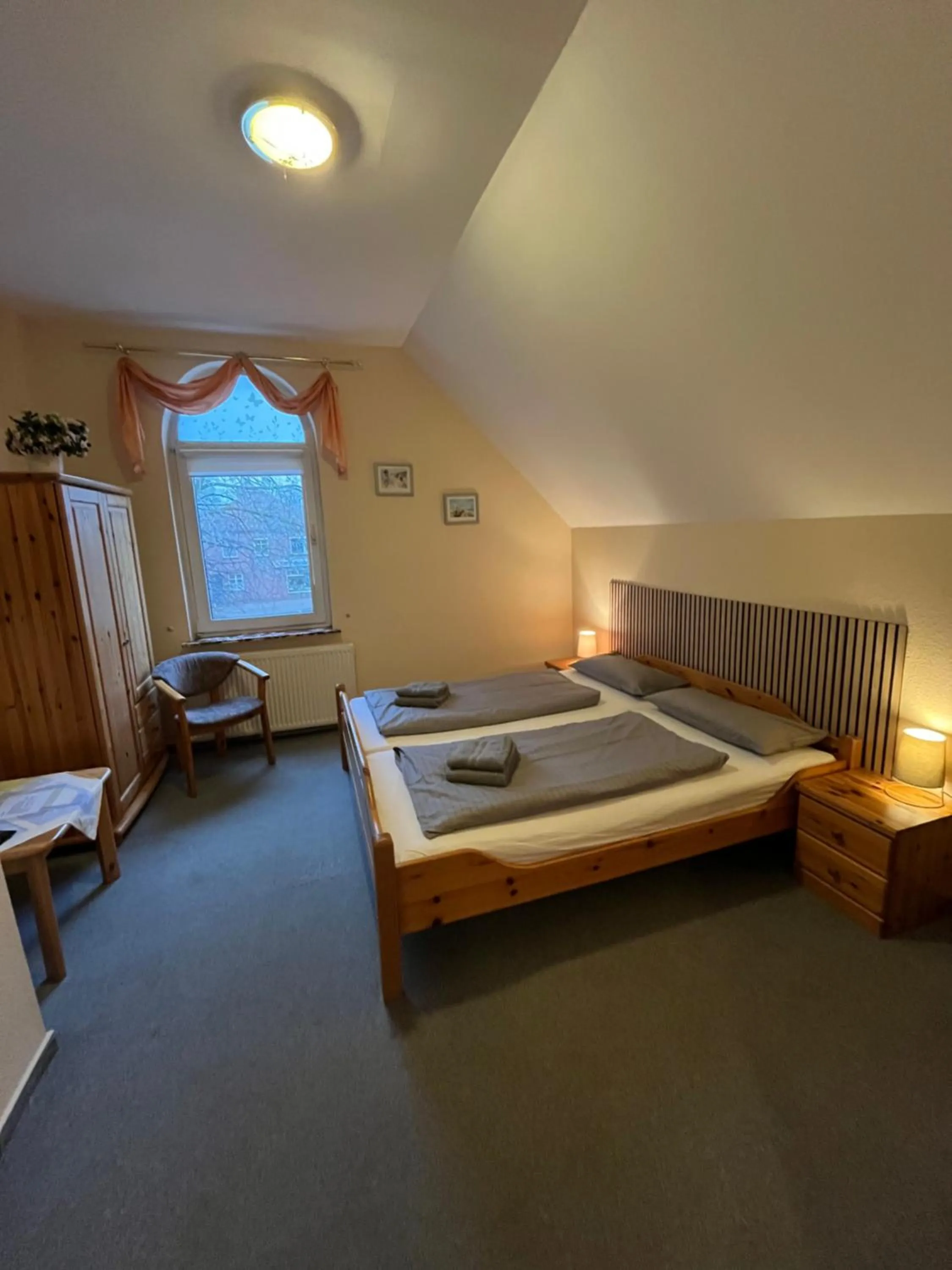 Bed in Hotel Mühleneck