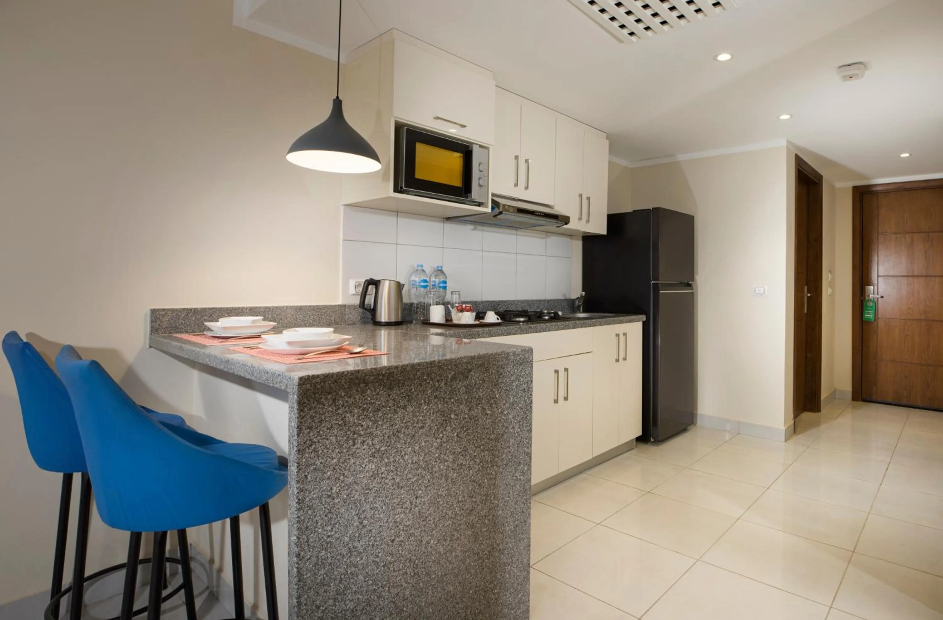 Kitchen or kitchenette in Vibotel Residence Hotel Apartments