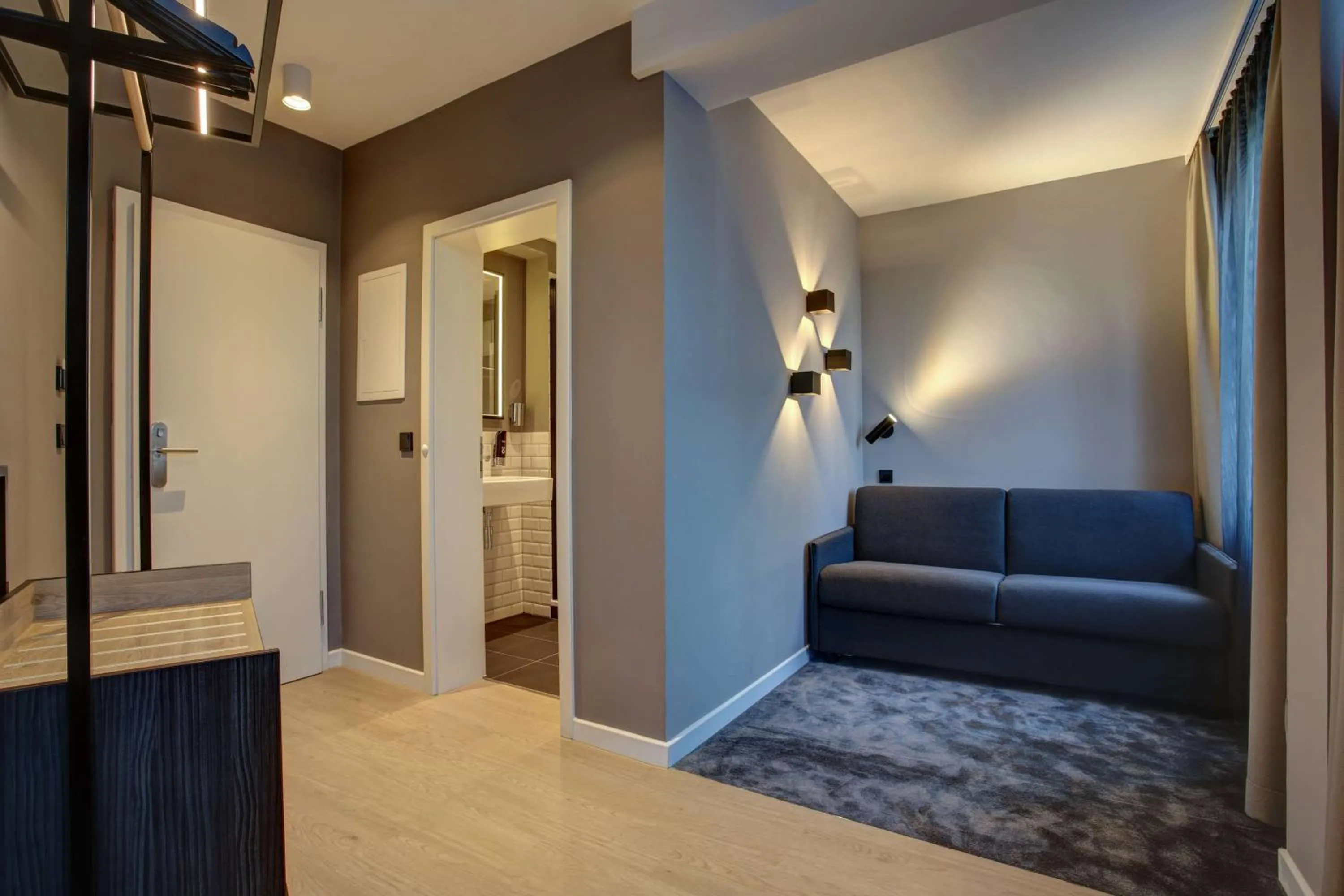 Photo of the whole room in Vienna House Easy by Wyndham Hamburg City