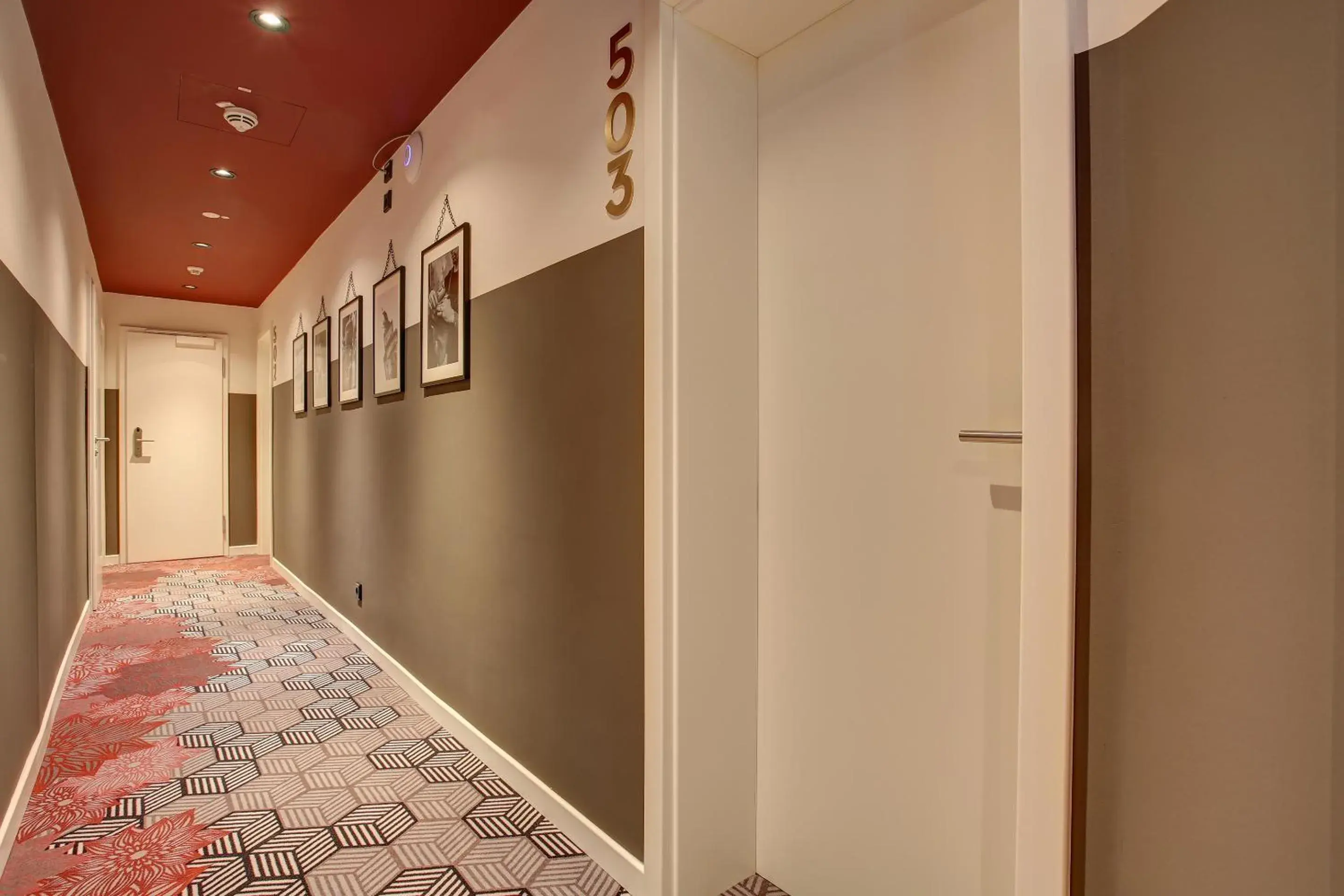 Property building in Vienna House Easy by Wyndham Hamburg City Property building in Vienna House Easy by Wyndham Hamburg City