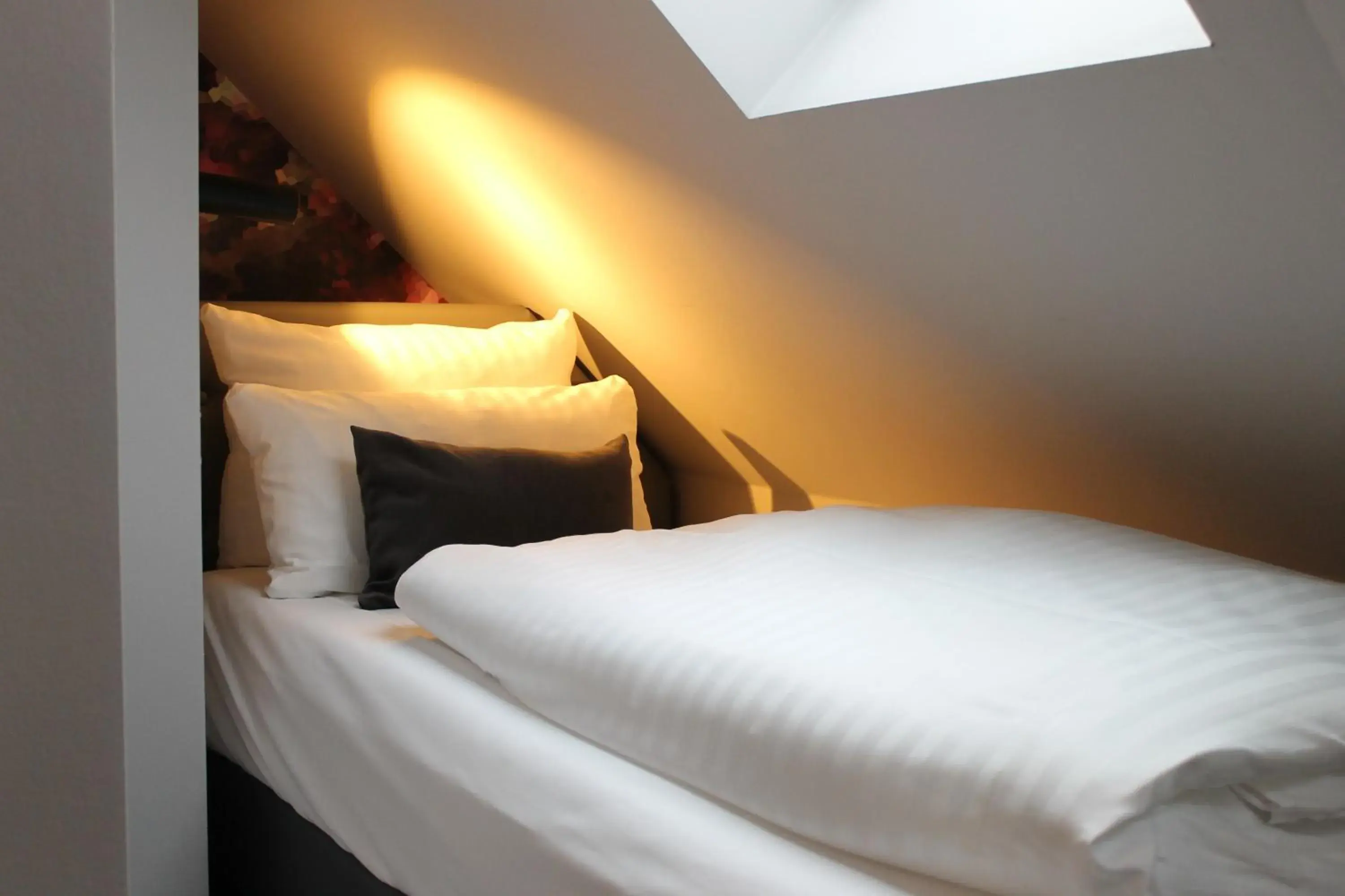 Economy Twin Room in Vienna House Easy by Wyndham Hamburg Hauptbahnhof Economy Twin Room in Vienna House Easy by Wyndham Hamburg Hauptbahnhof