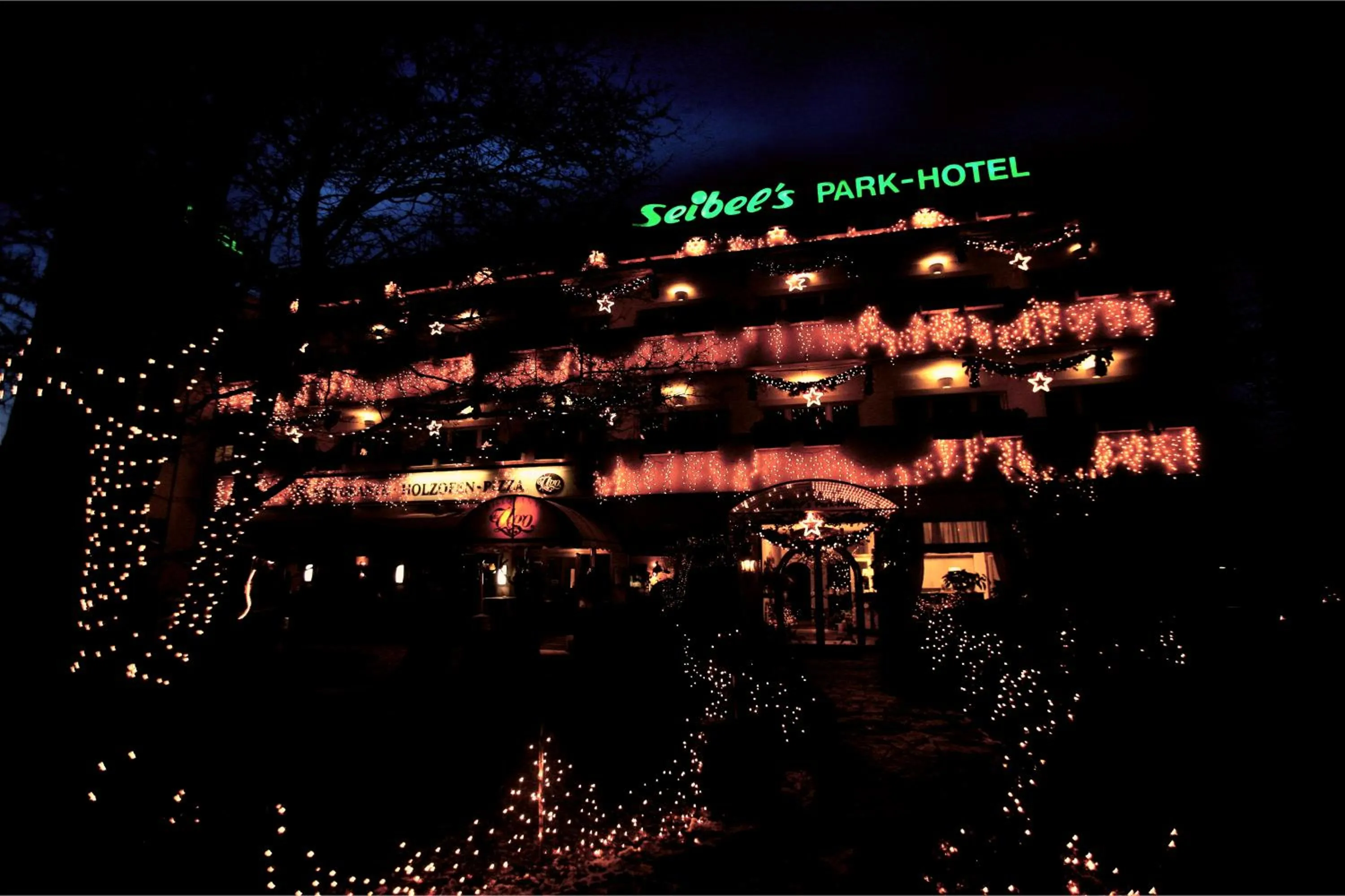 Property building in Seibel's Park Hotel