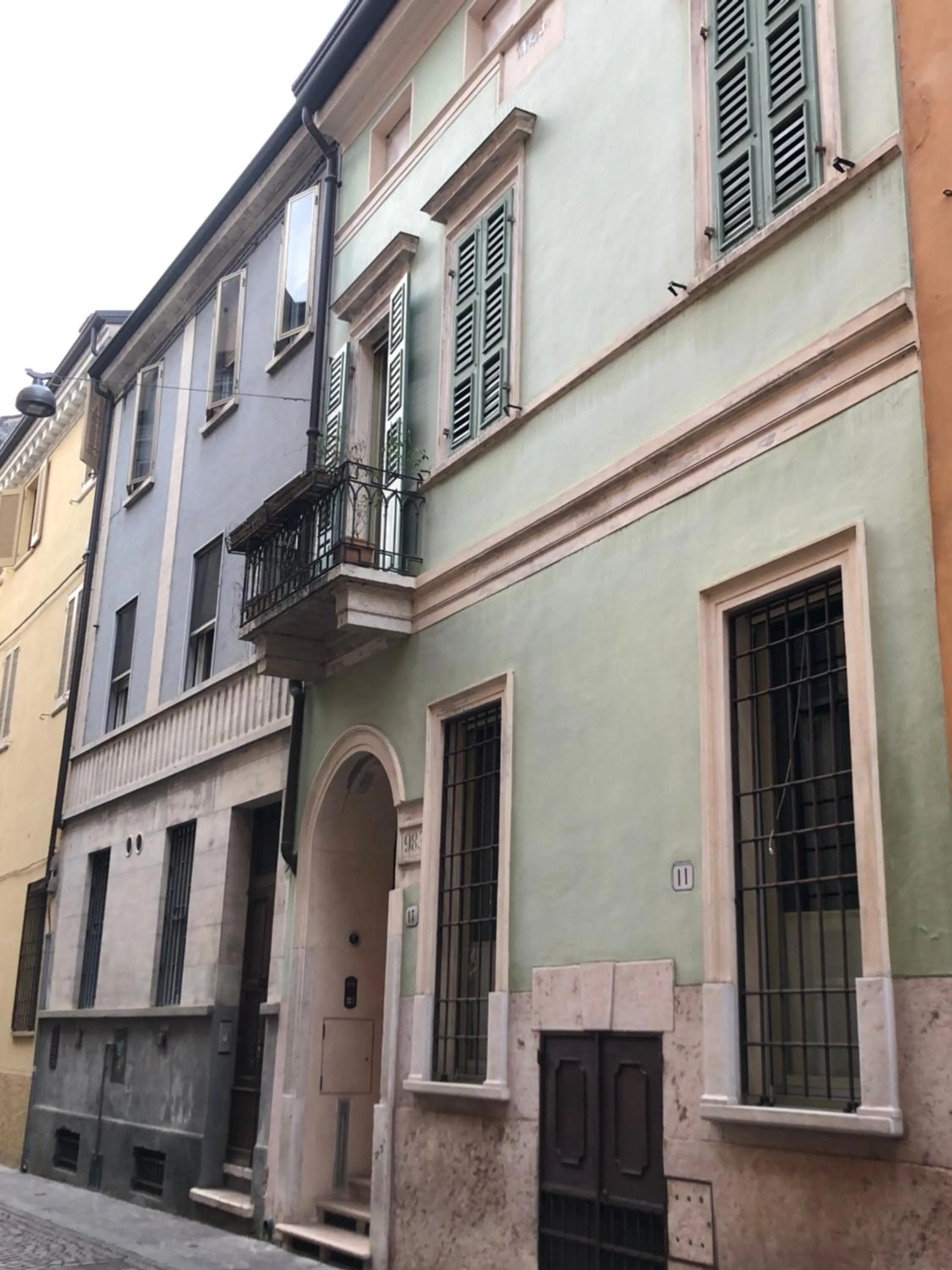 Property building in Casa Barbara