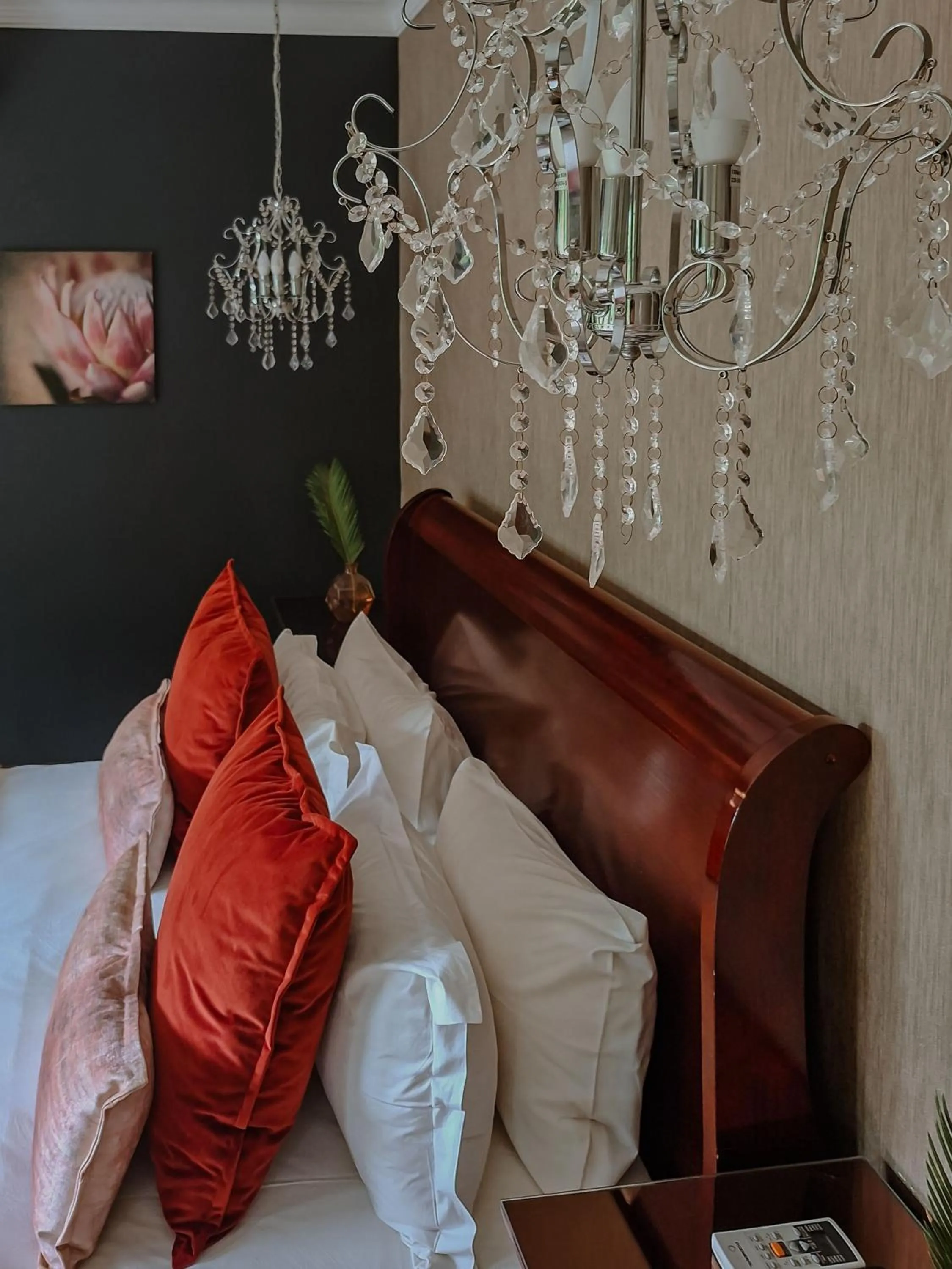 Bed in Potch Manor Guest House