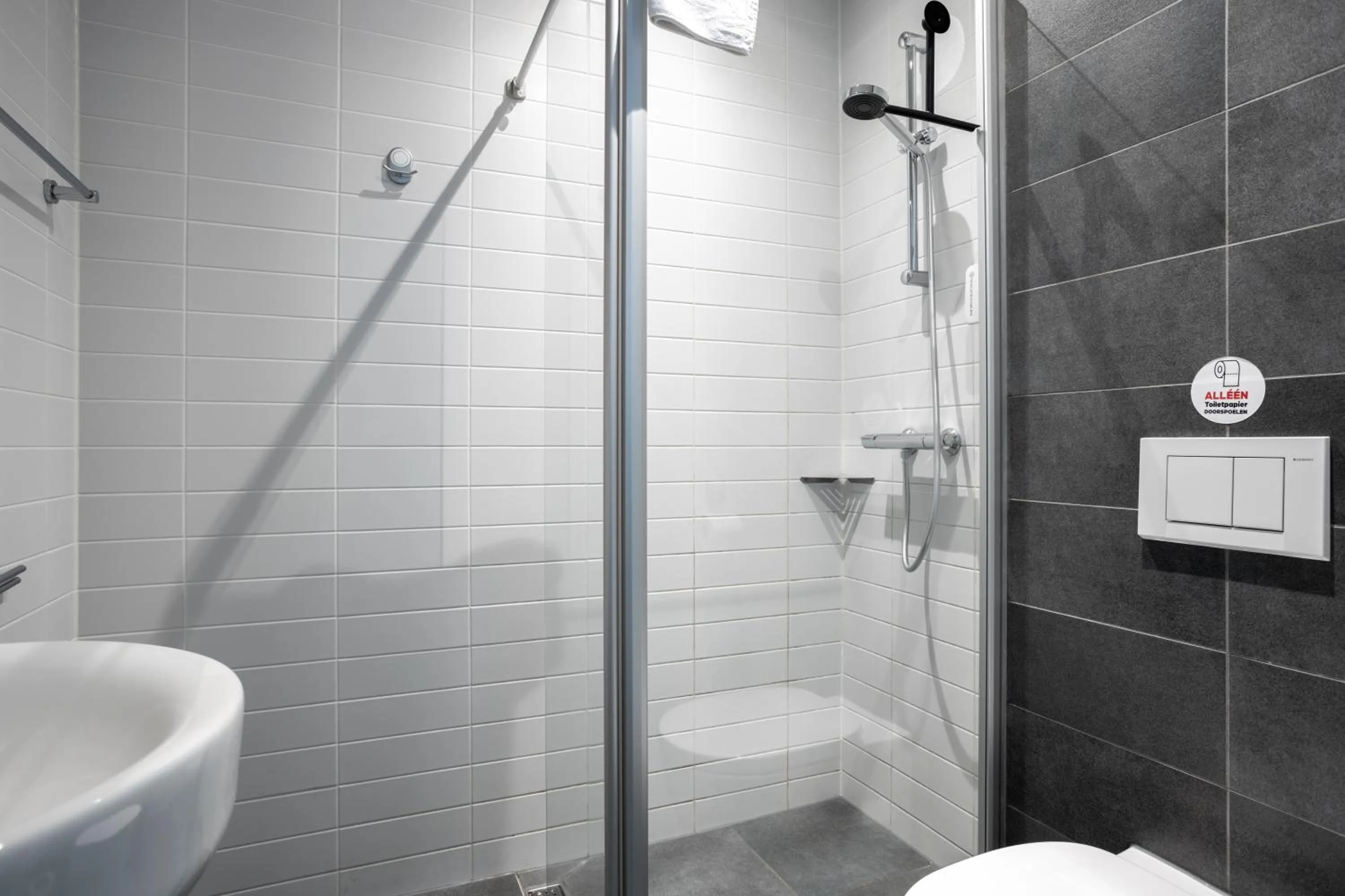 Bathroom in Hotel Hulsman