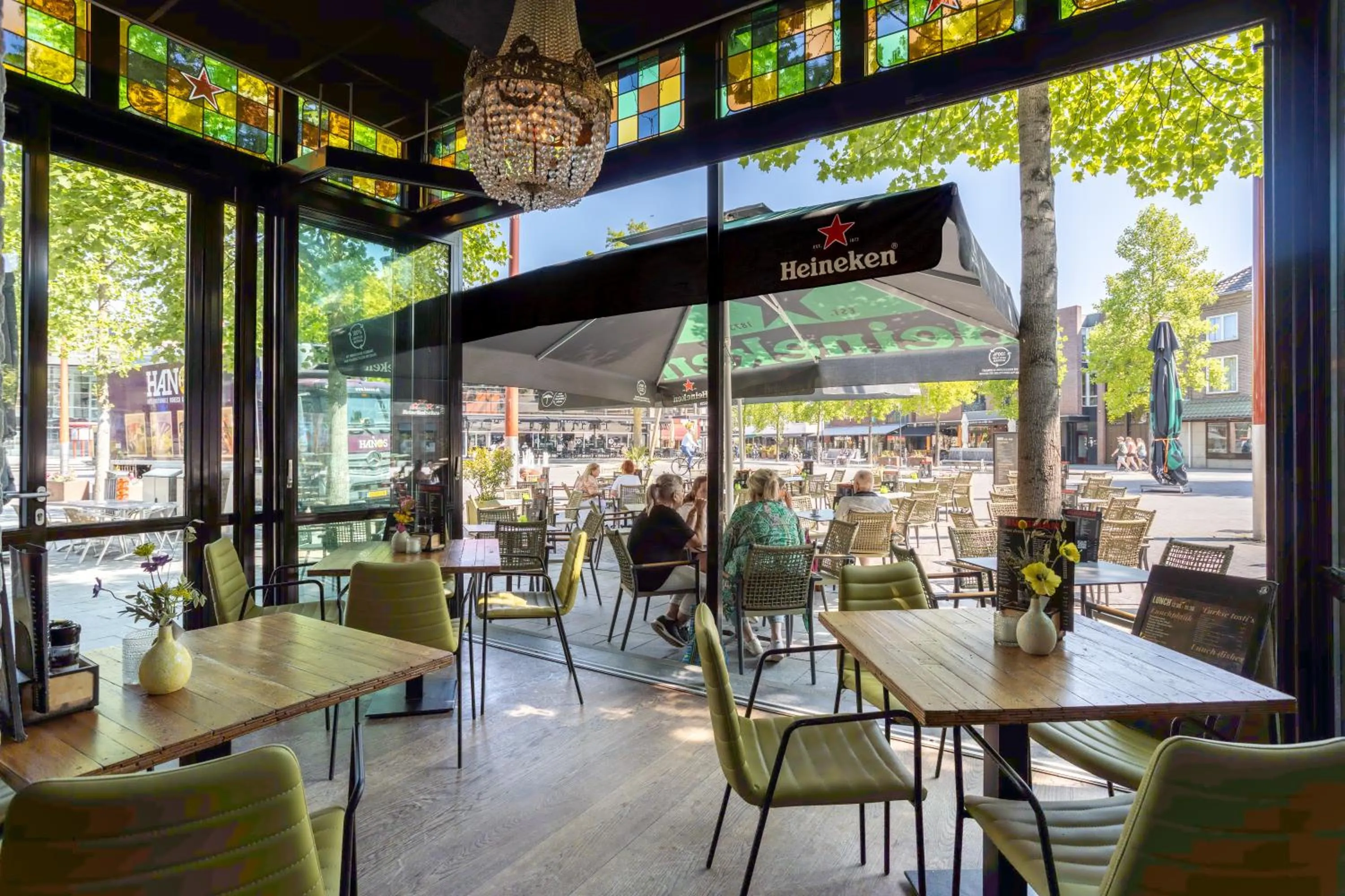 Restaurant/places to eat in Hotel Hulsman