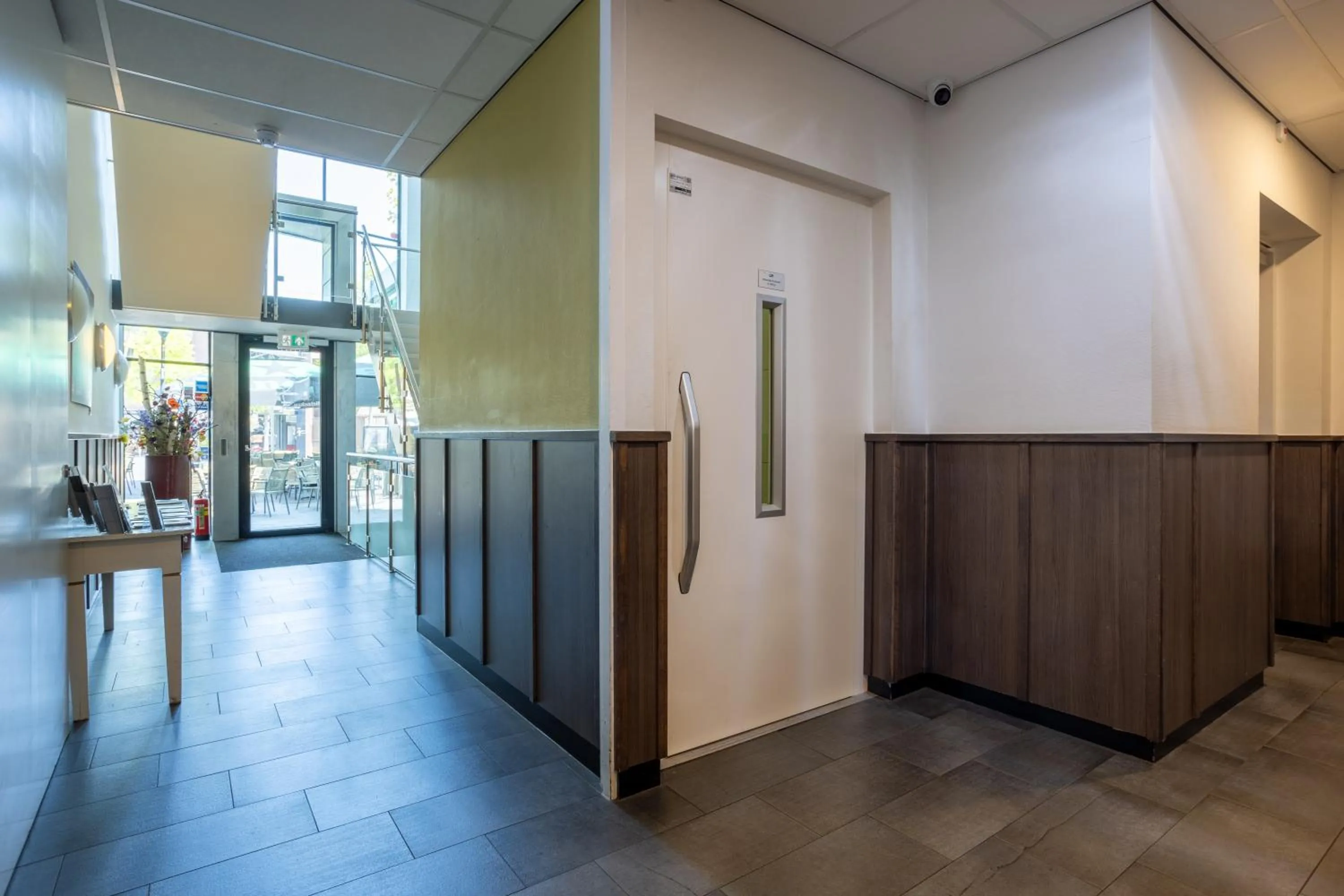 Facade/entrance in Hotel Hulsman