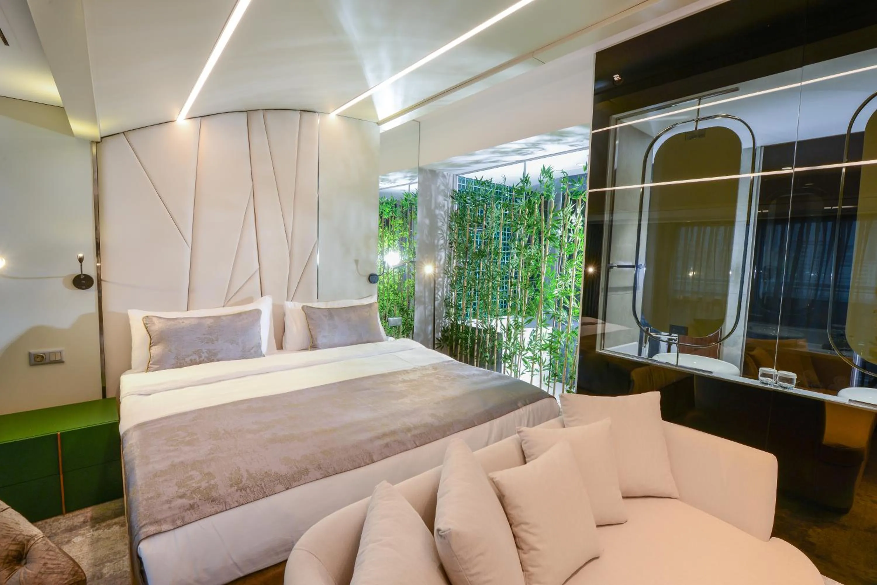 Photo of the whole room in Ankara Alegria Business Hotel