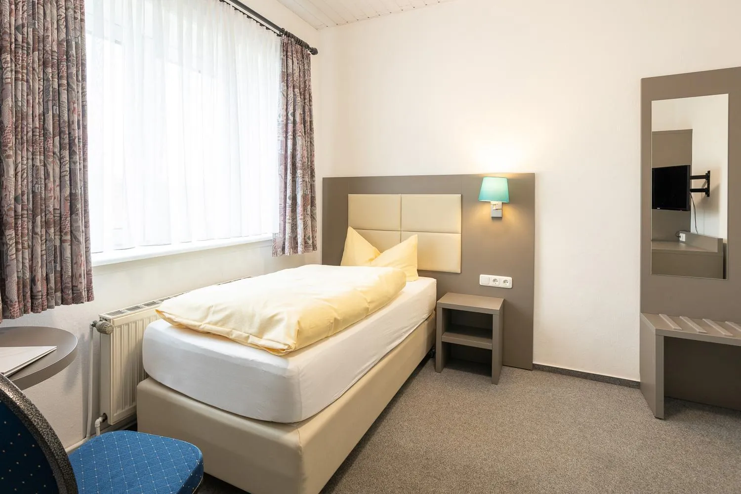 Bed in Familien- und Aparthotel Strandhof