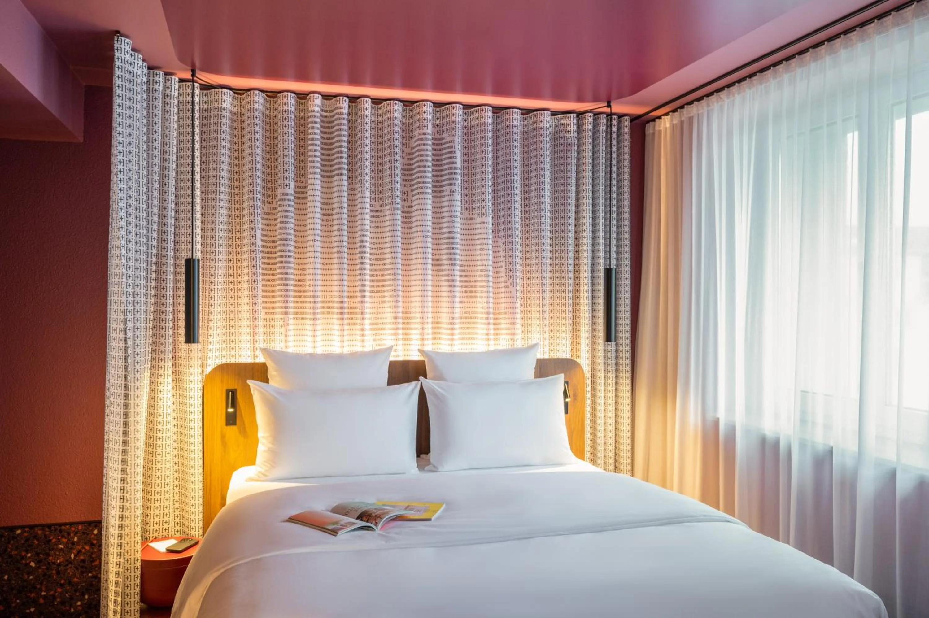 Bed in TRIBE Düsseldorf