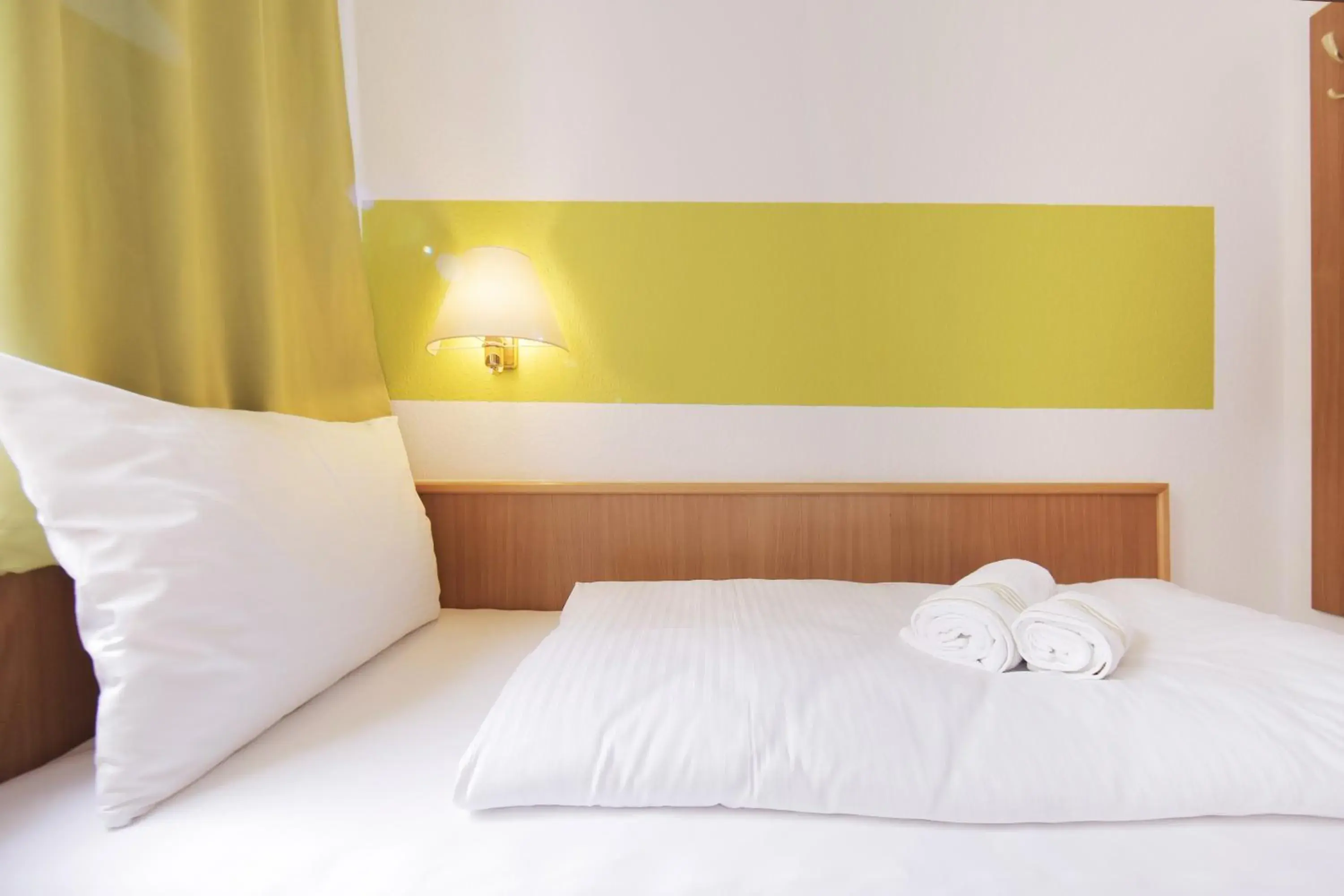 Single Room in bp24 Hotel Aachen Single Room in bp24 Hotel Aachen