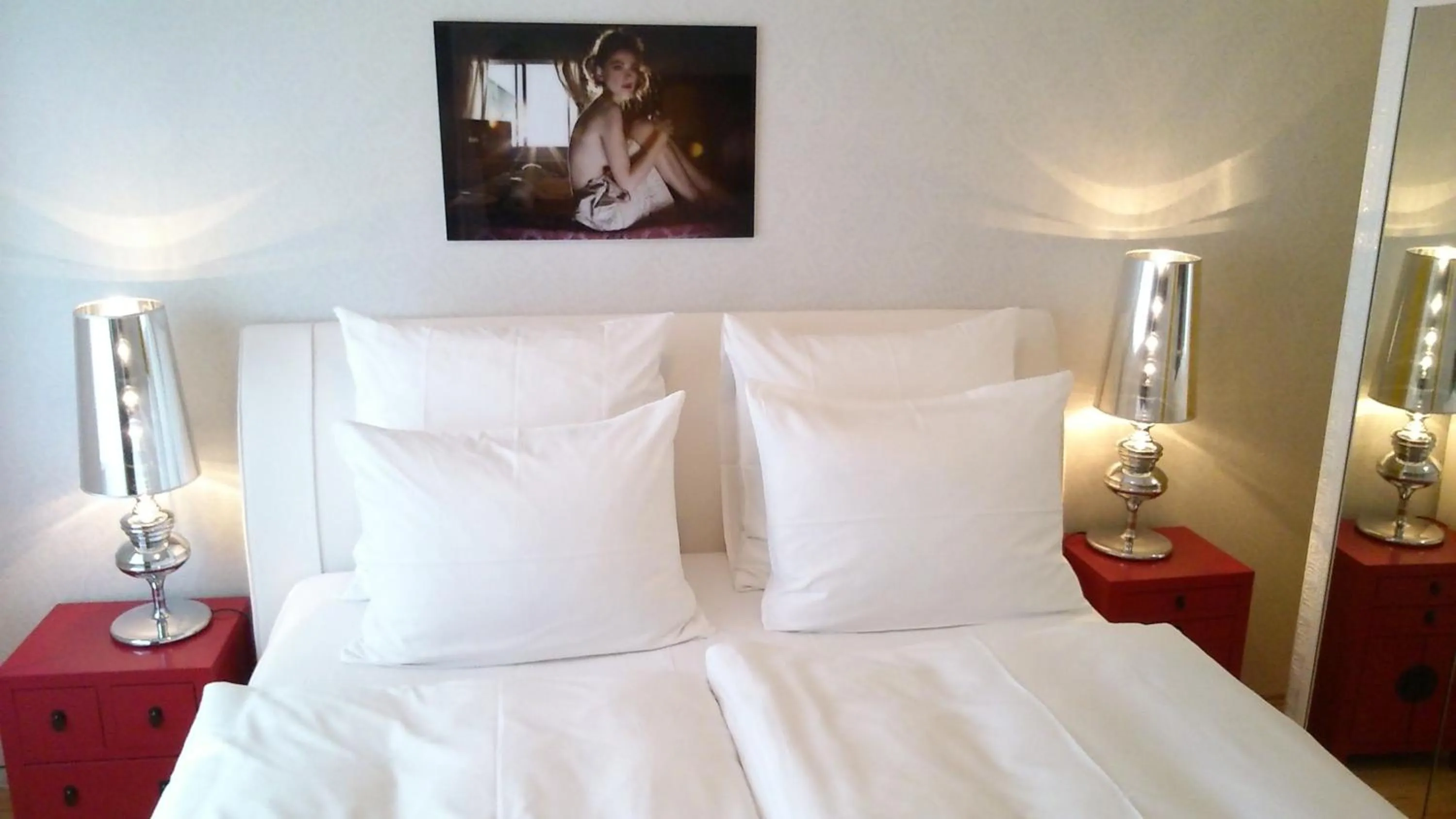 Bed in The Suite Hotel Garden