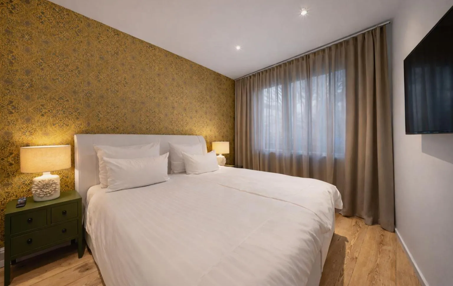 Bed in The Suite Hotel Garden