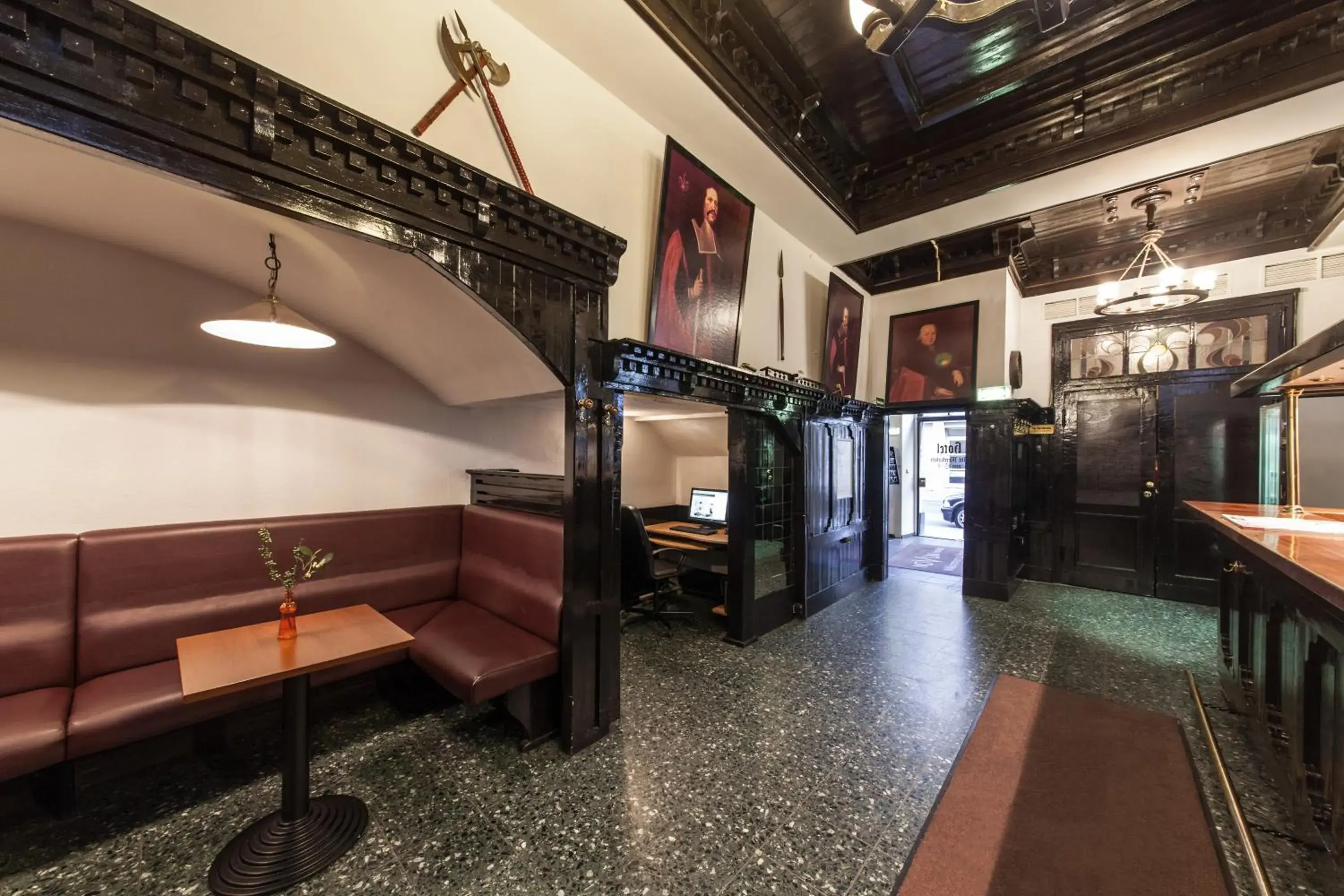 Restaurant/places to eat in Hotel Ahl Meerkatzen Restaurant/places to eat in Hotel Ahl Meerkatzen