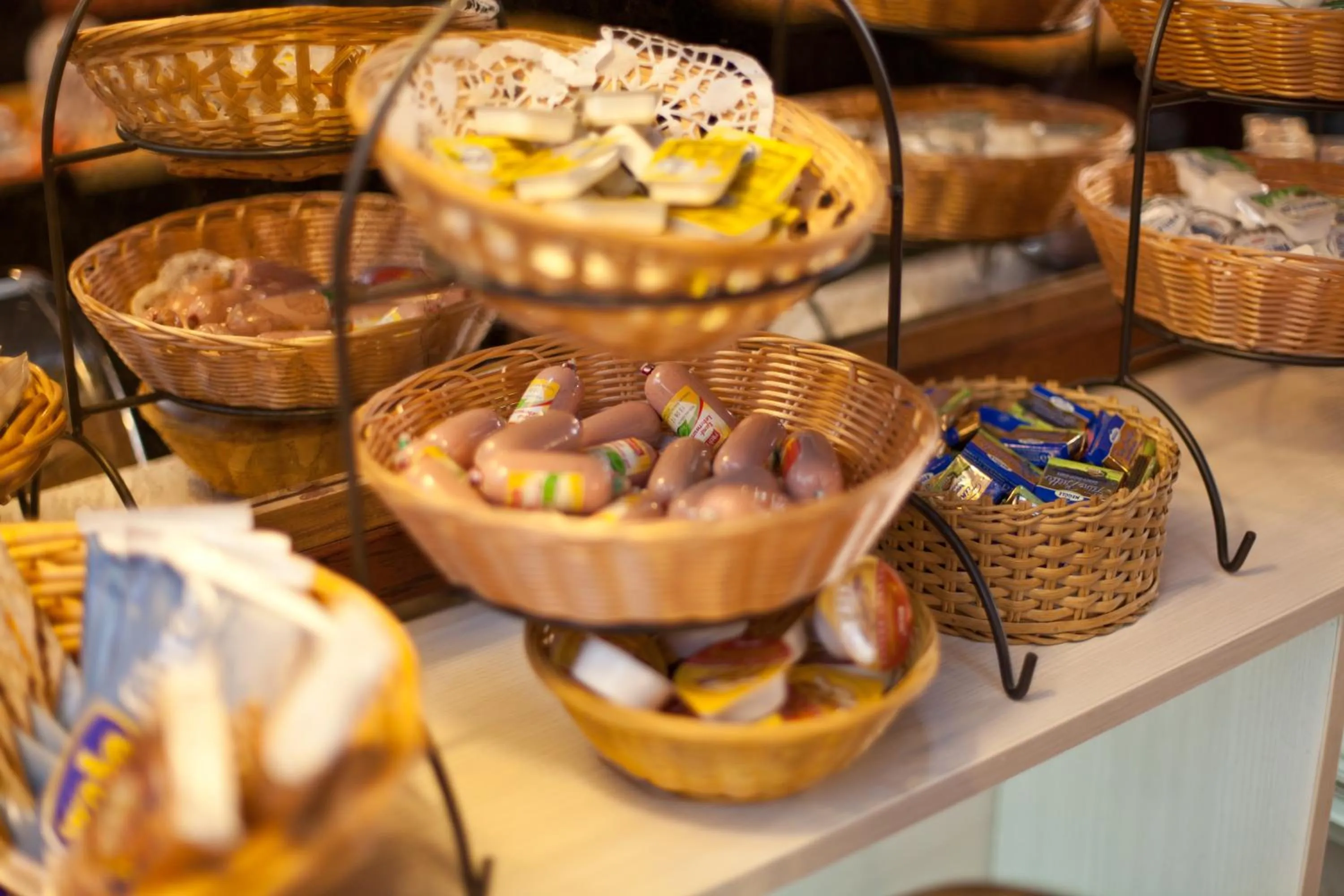 Restaurant/places to eat in Hotel Ahl Meerkatzen