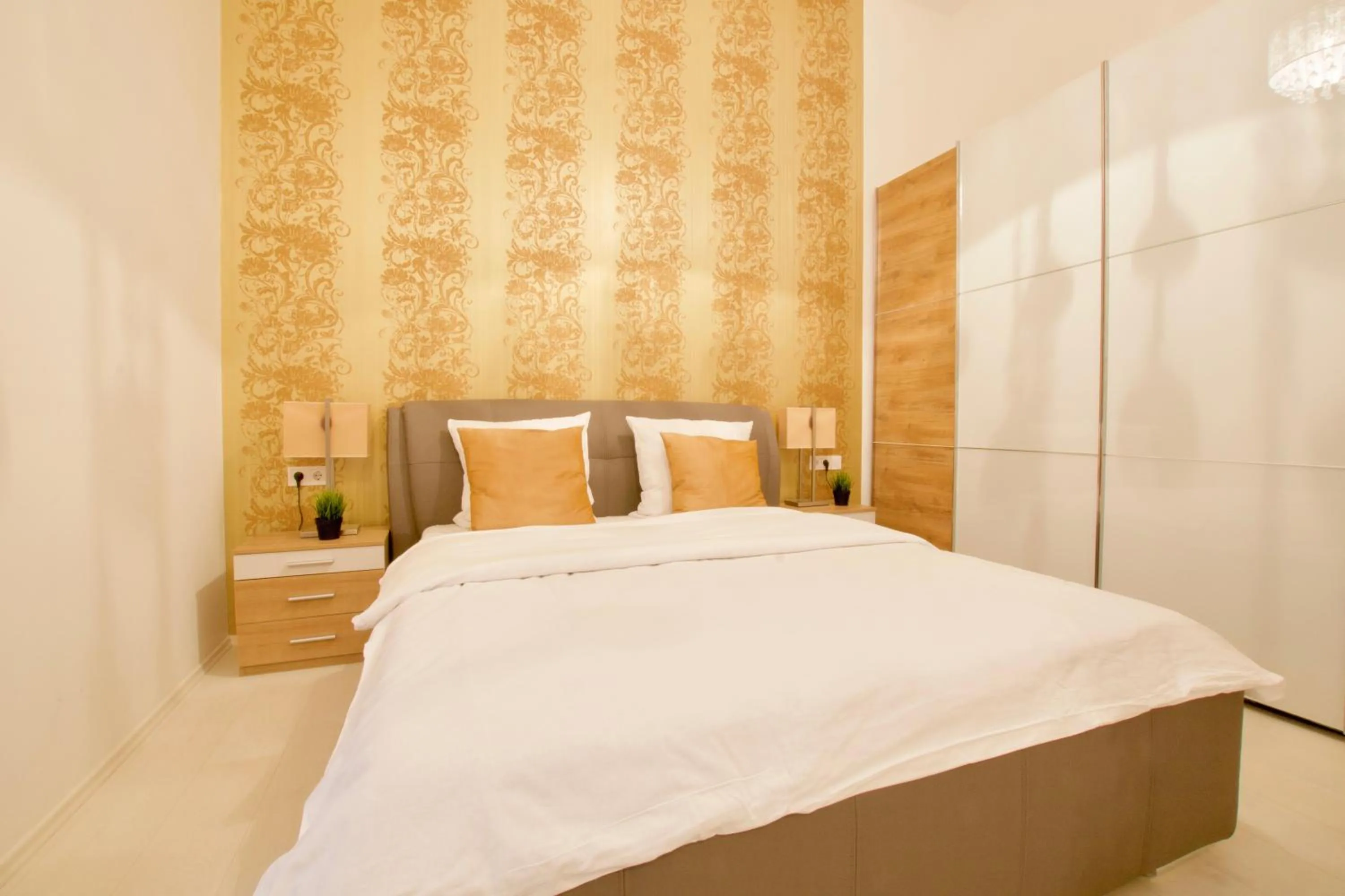 Bed in Premium Apartments by Hi5 - Elegant Suites