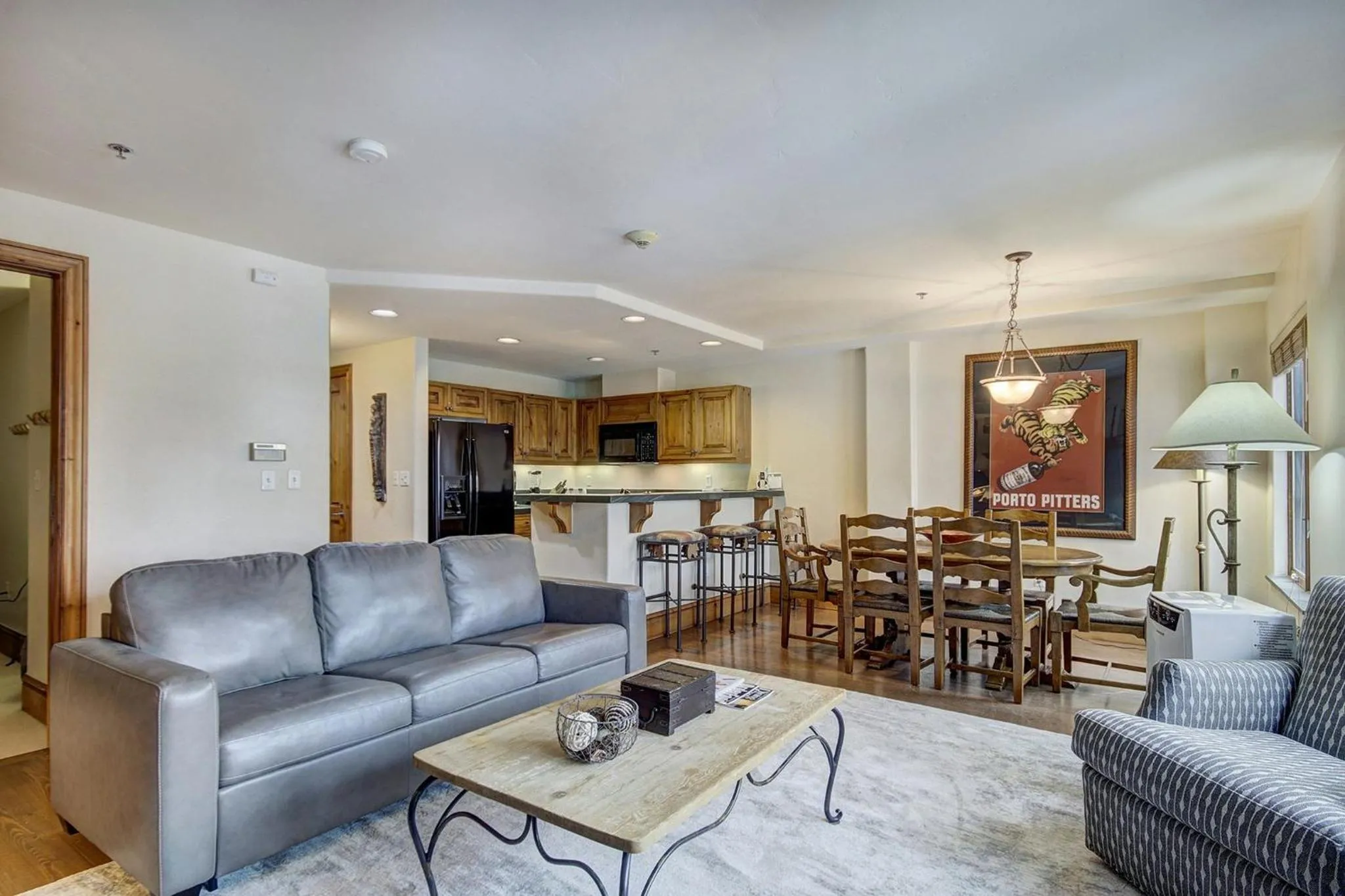 Living room in Beaver Creek Village by Vail Resorts