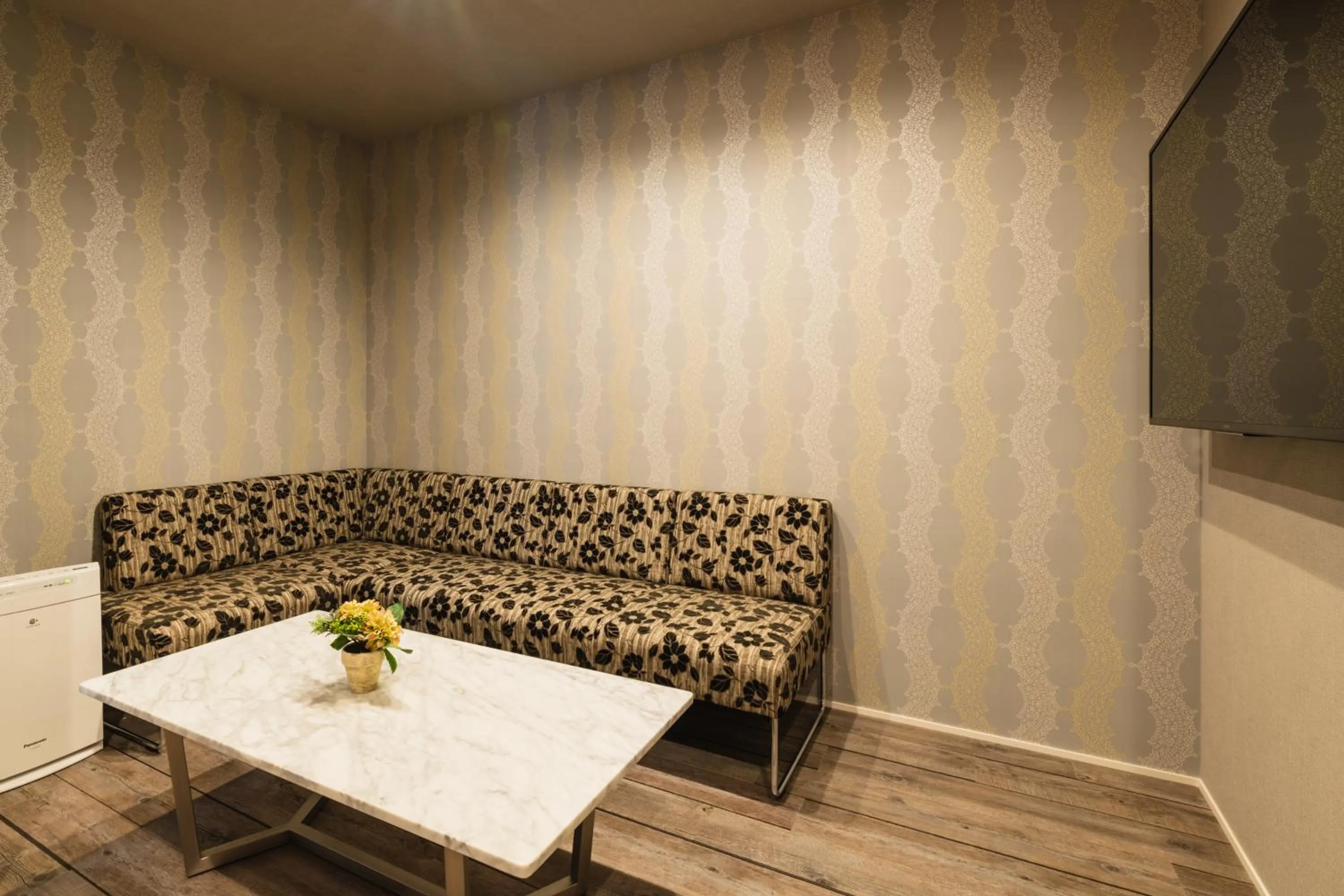 Seating area in GRAND BASE Nagasaki City