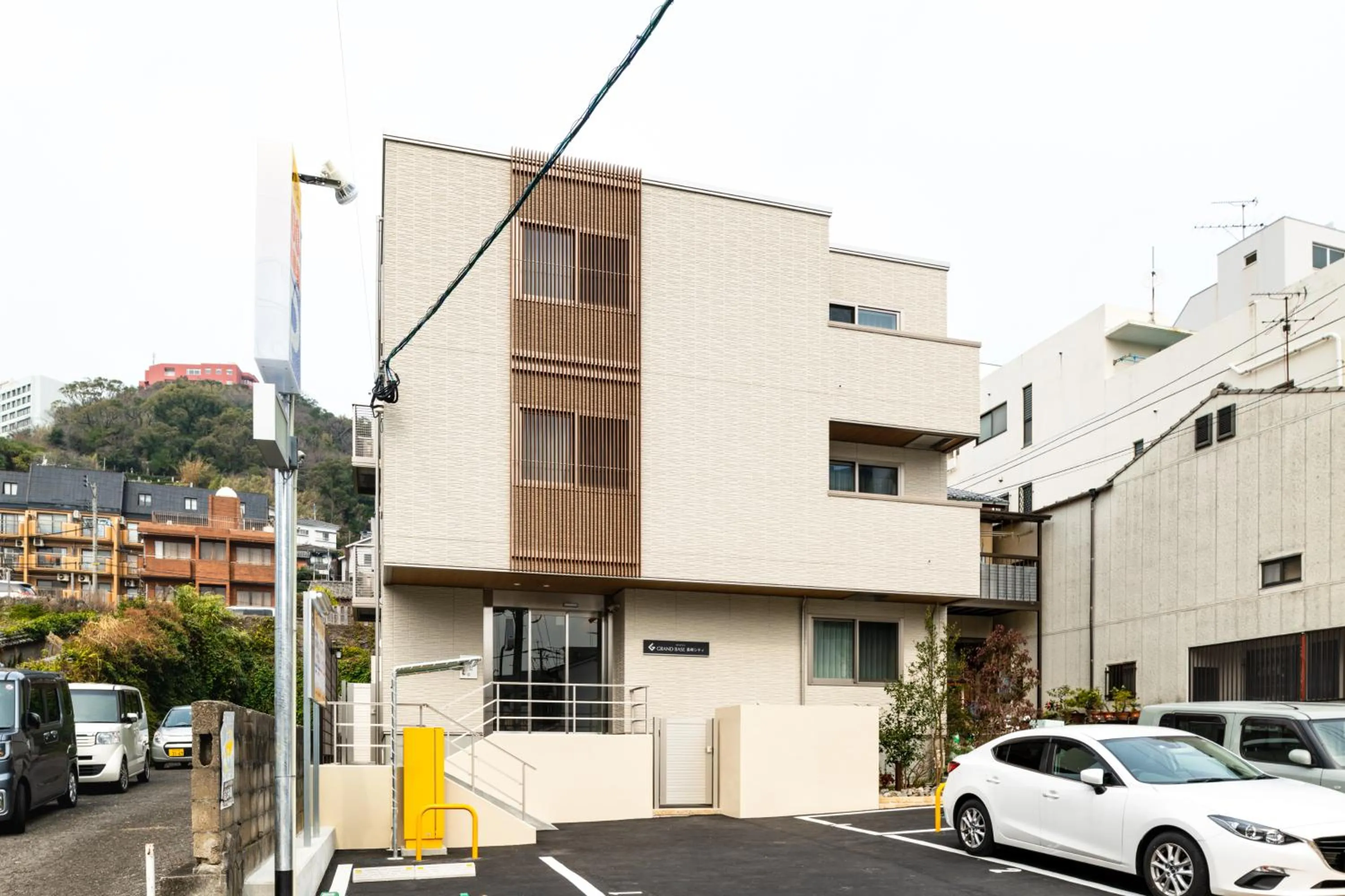 Property building in GRAND BASE Nagasaki City