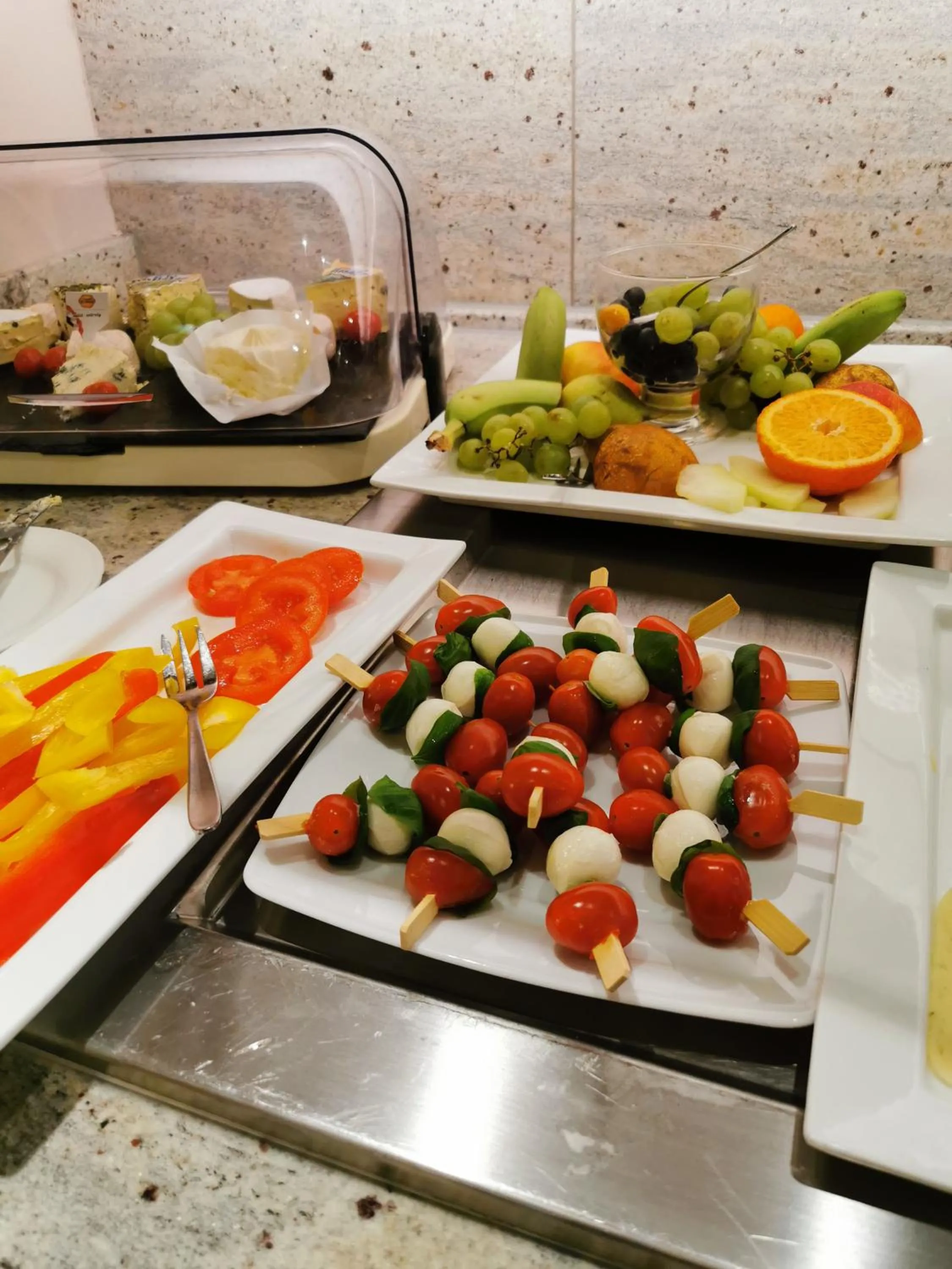 Food and drinks in Hotel Cristal