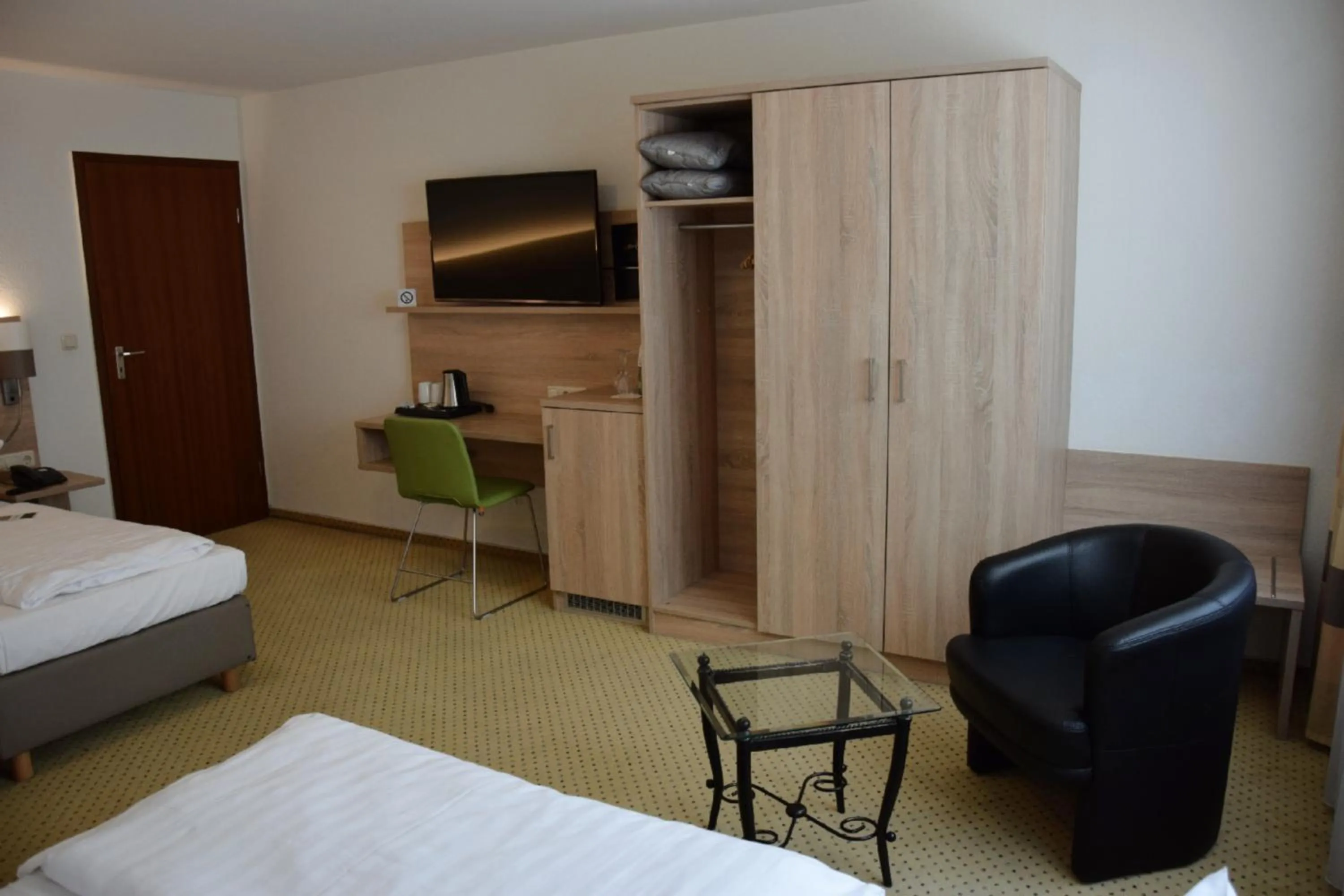 Photo of the whole room, Bed in Hotel Cristal