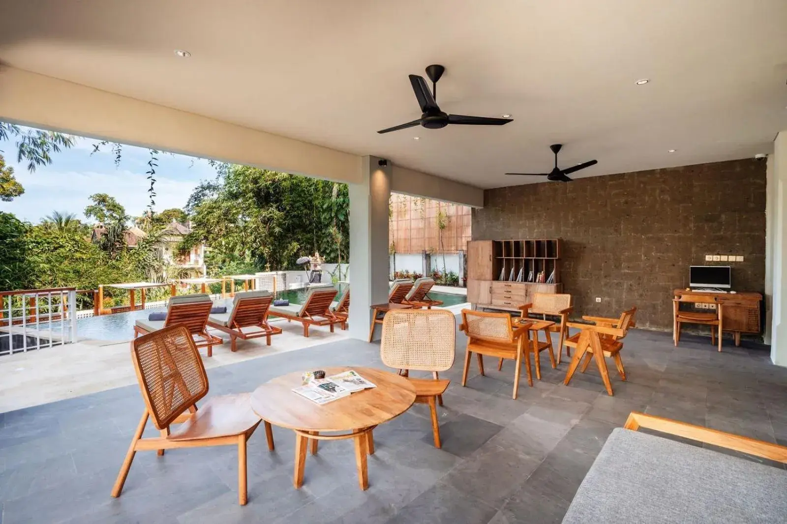 Restaurant/places to eat in Dinara Ubud Restaurant/places to eat in Dinara Ubud