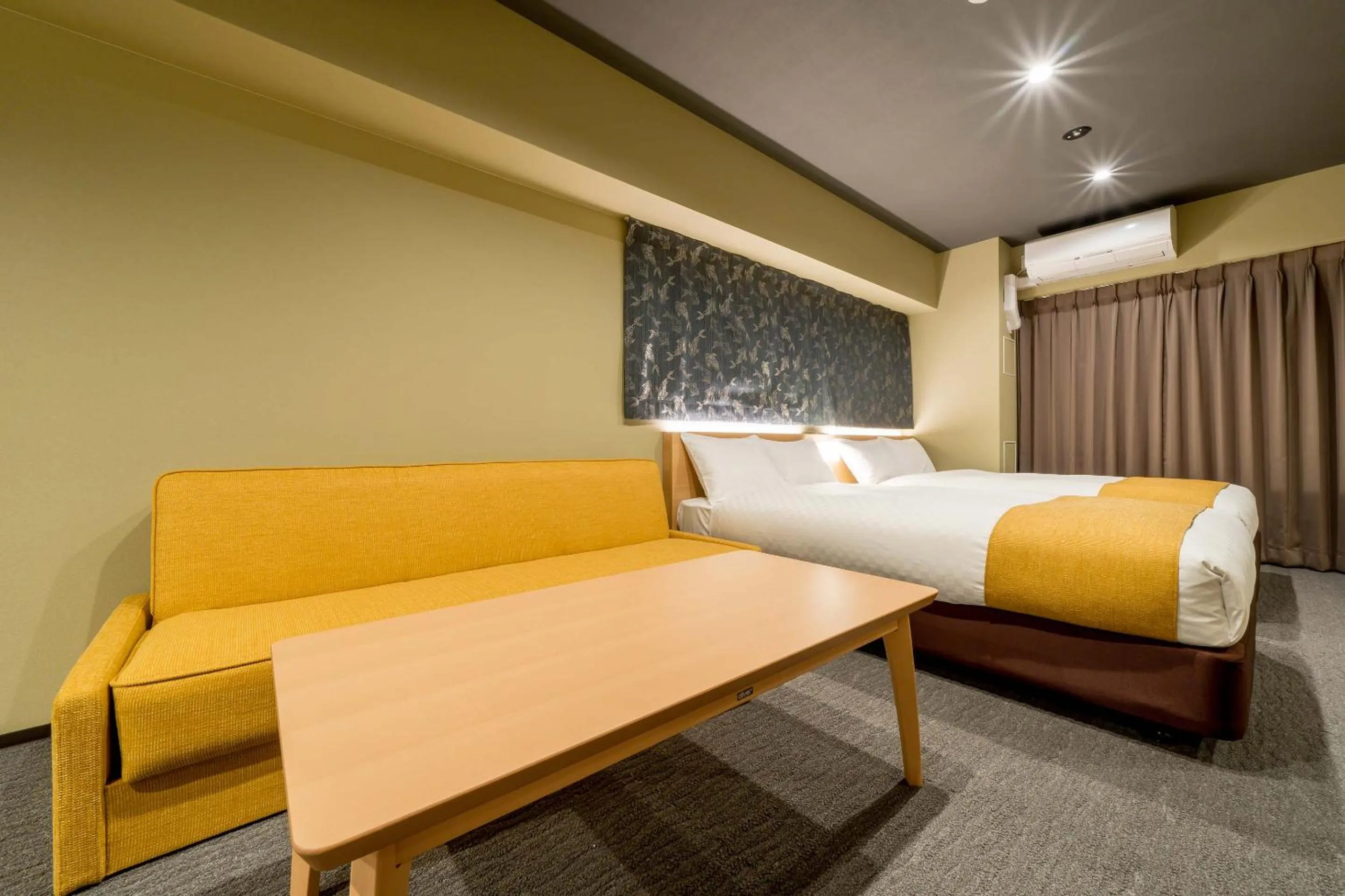 Seating area, Bed in RESI STAY ANDON