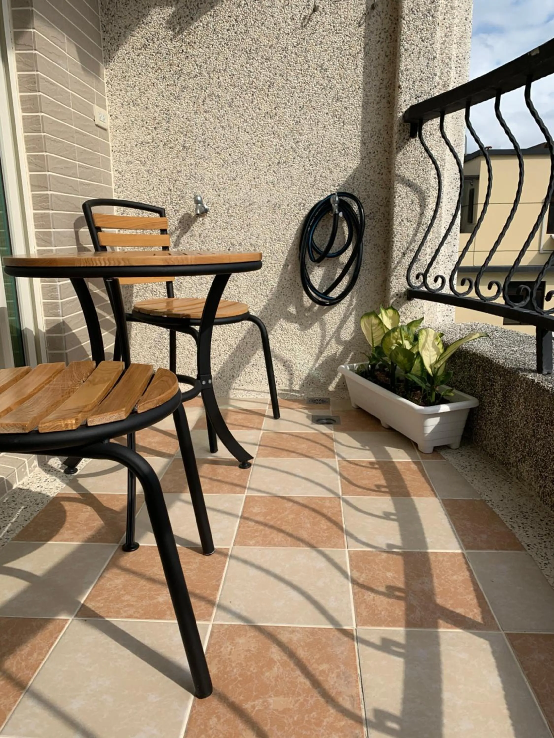 Balcony/Terrace in 910 Hostel (Chengdong)