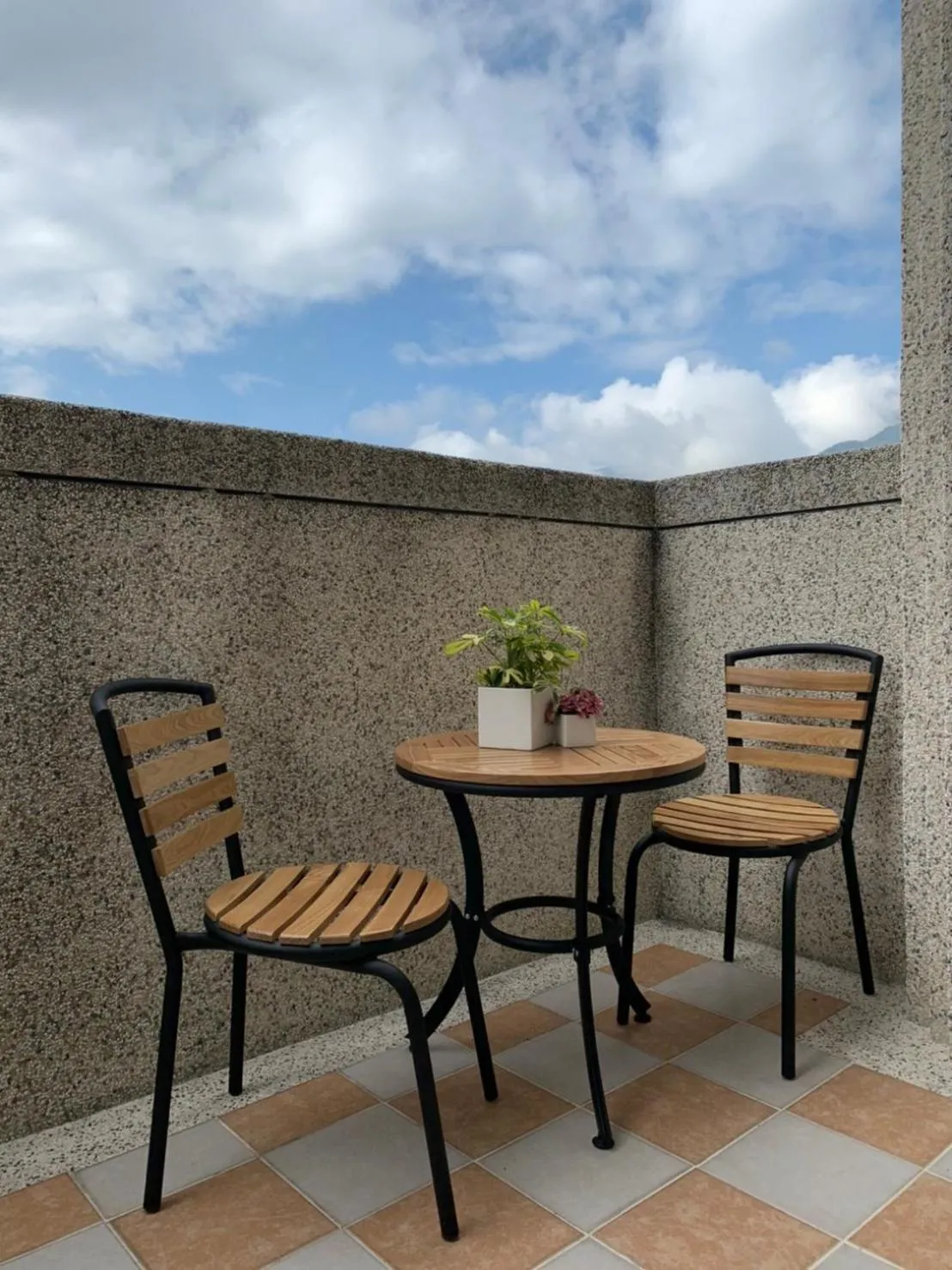 Balcony/Terrace in 910 Hostel (Chengdong)