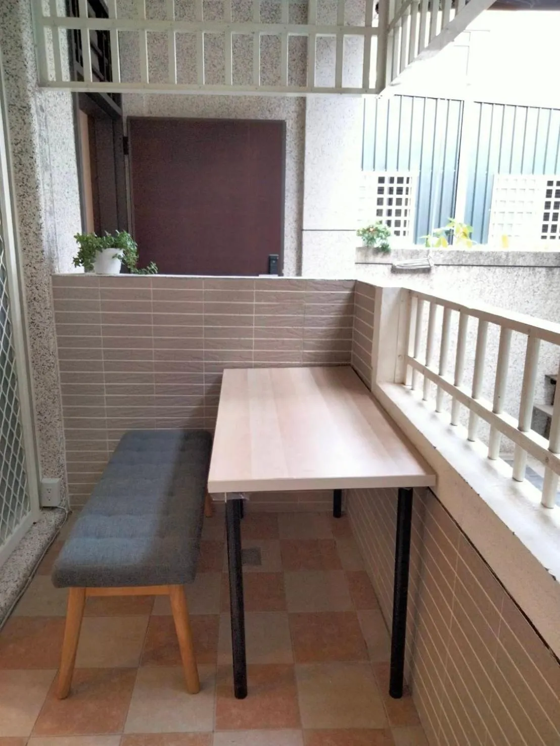 Balcony/Terrace in 910 Hostel (Chengdong)