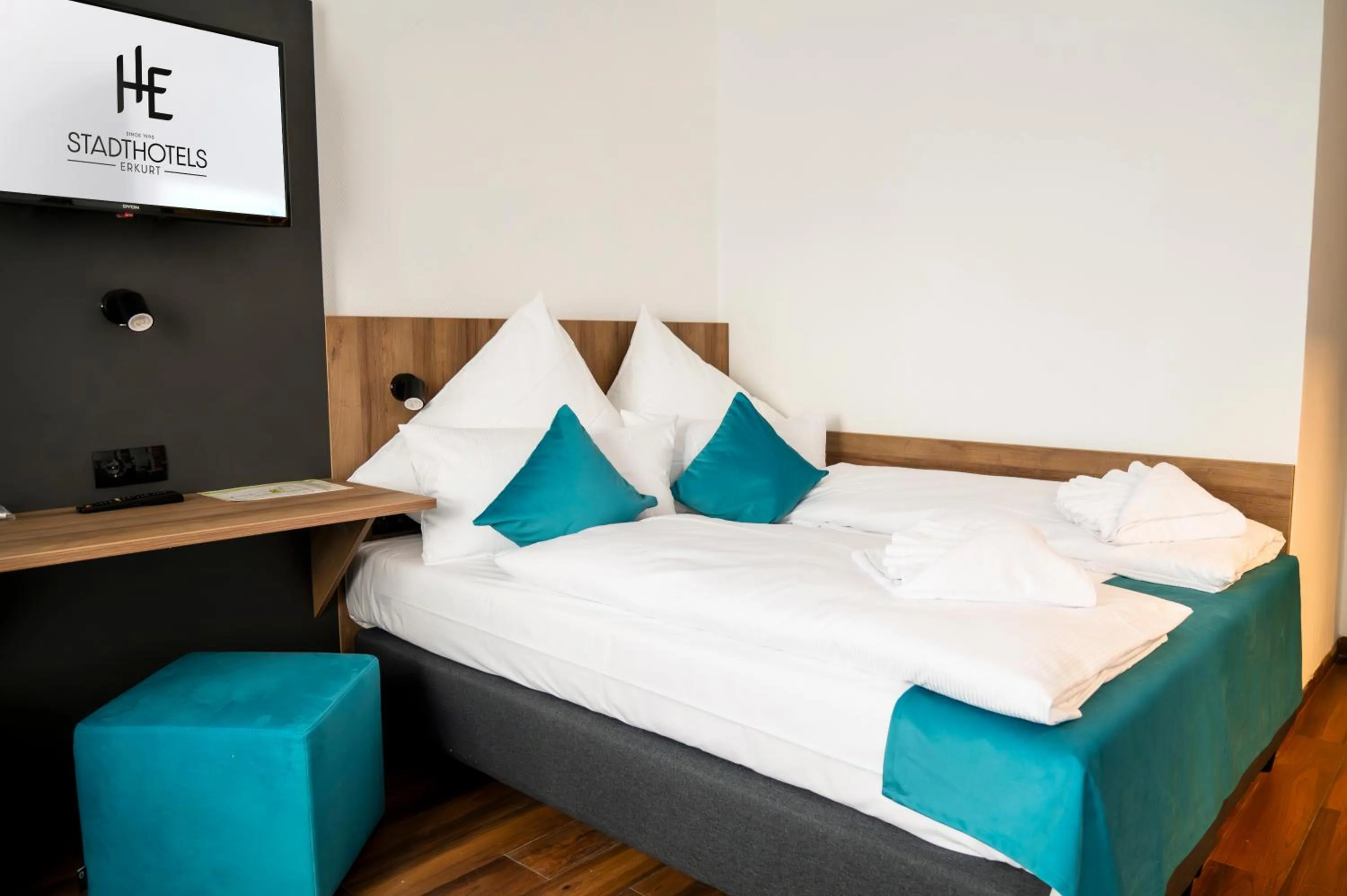 Bed in Hotel Hansa Stuttgart City