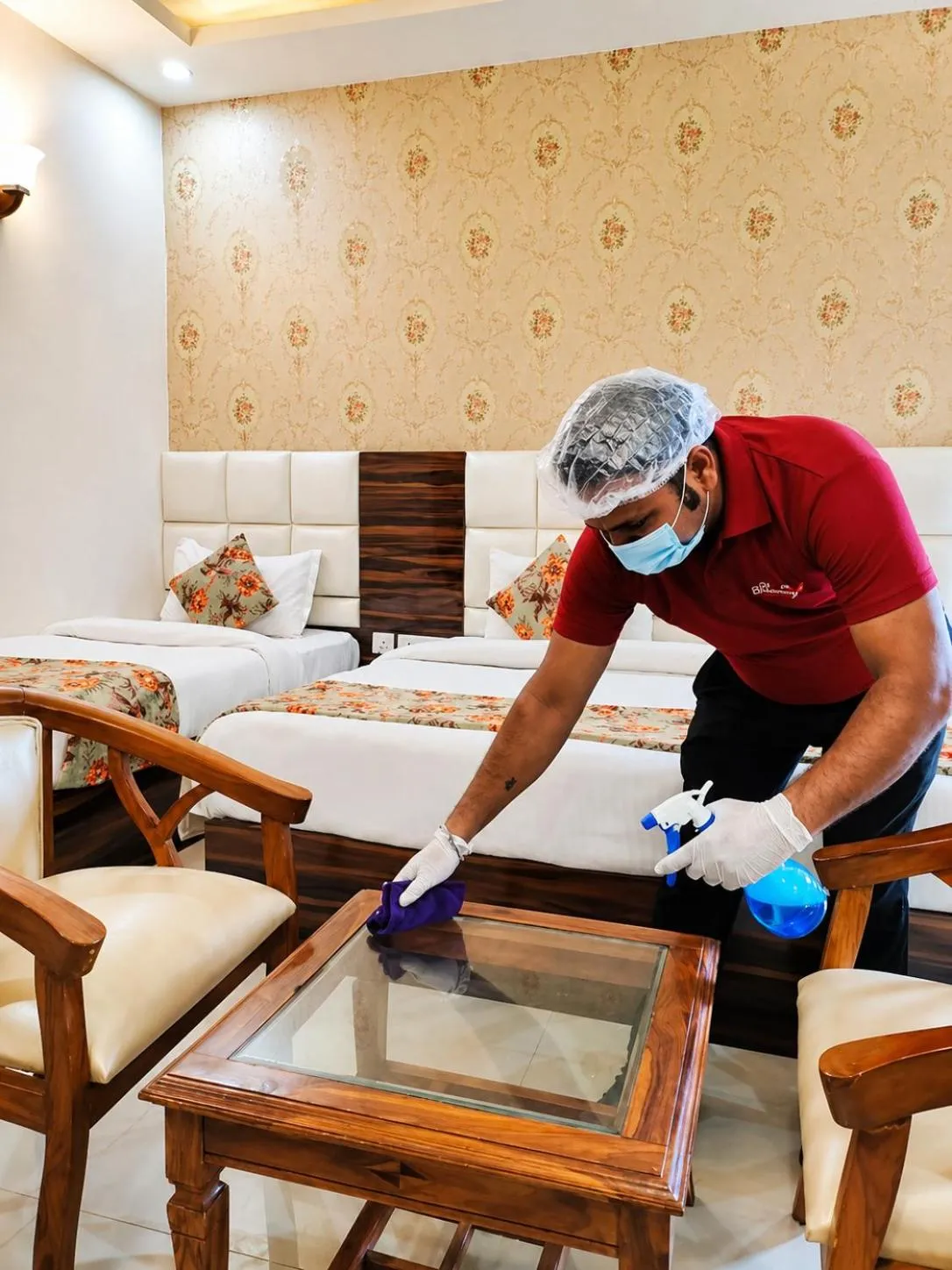 Staff in Dwelling Residency