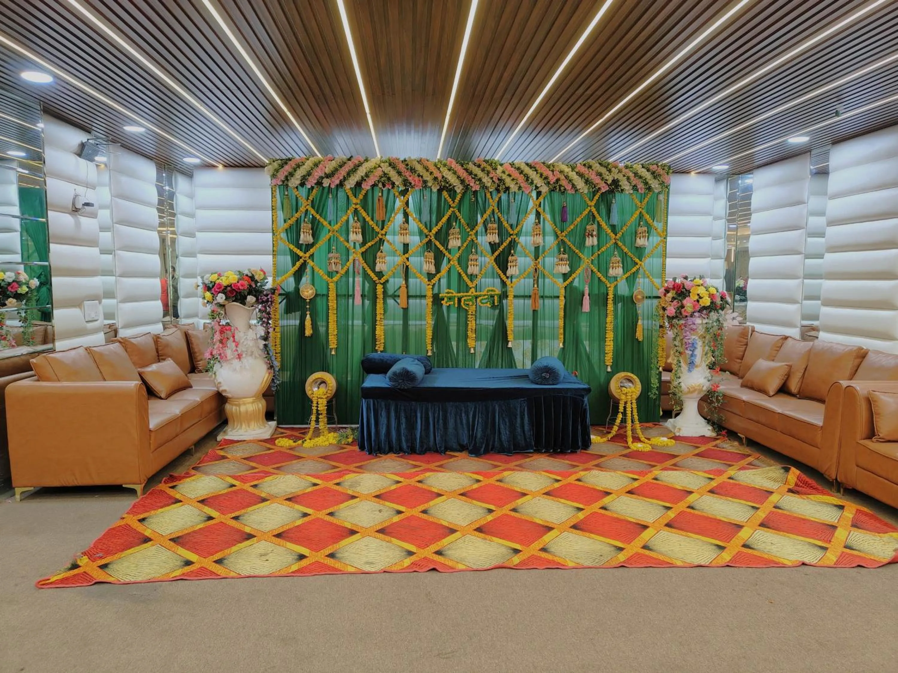 Banquet/Function facilities in Dwelling Residency