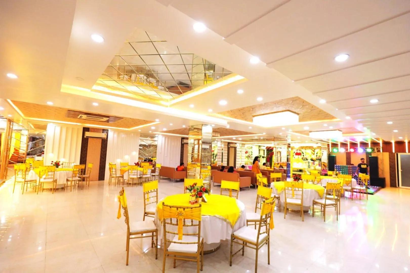 Banquet/Function facilities in Dwelling Residency