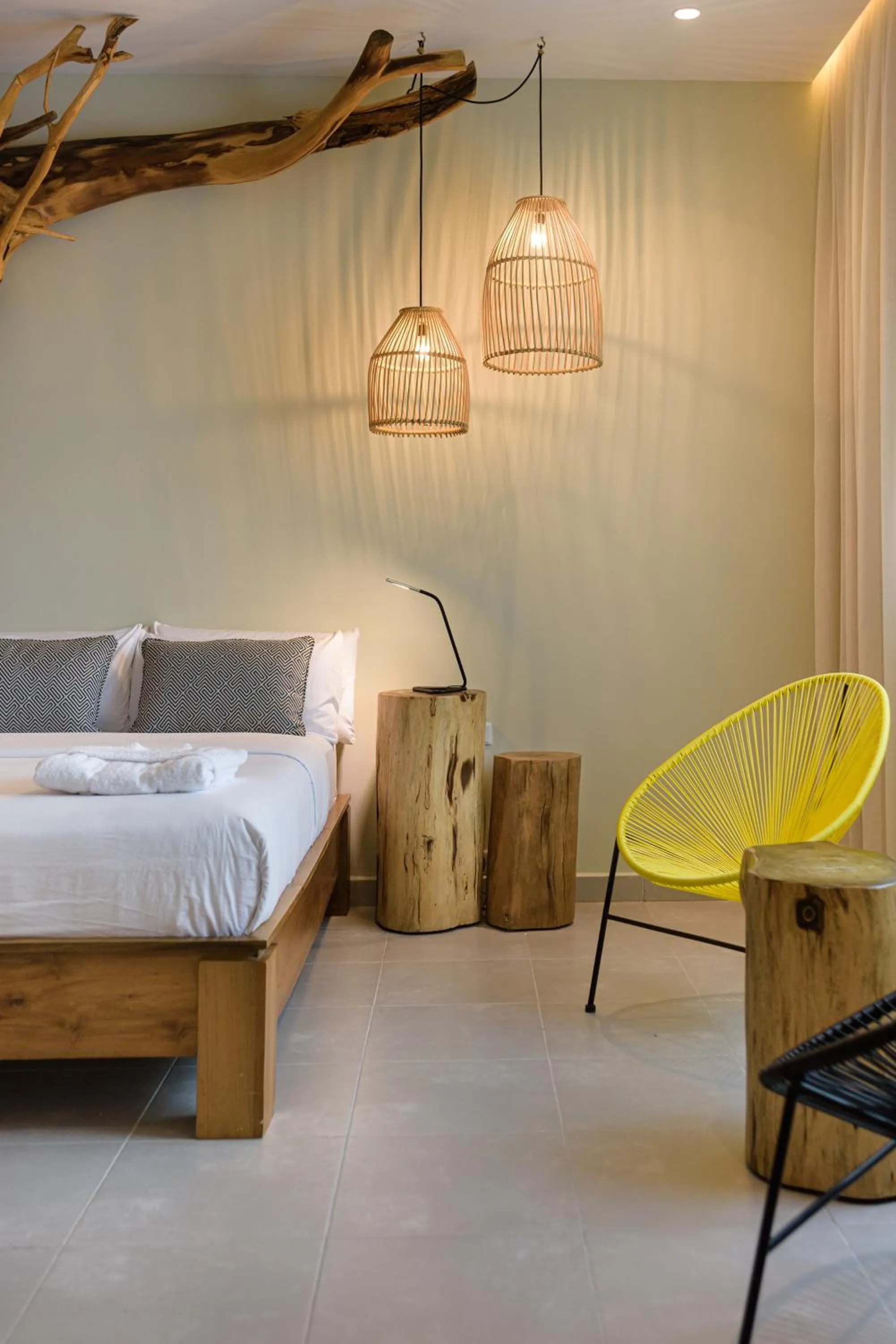 Bed in Saman Boutique Hotel By Mint