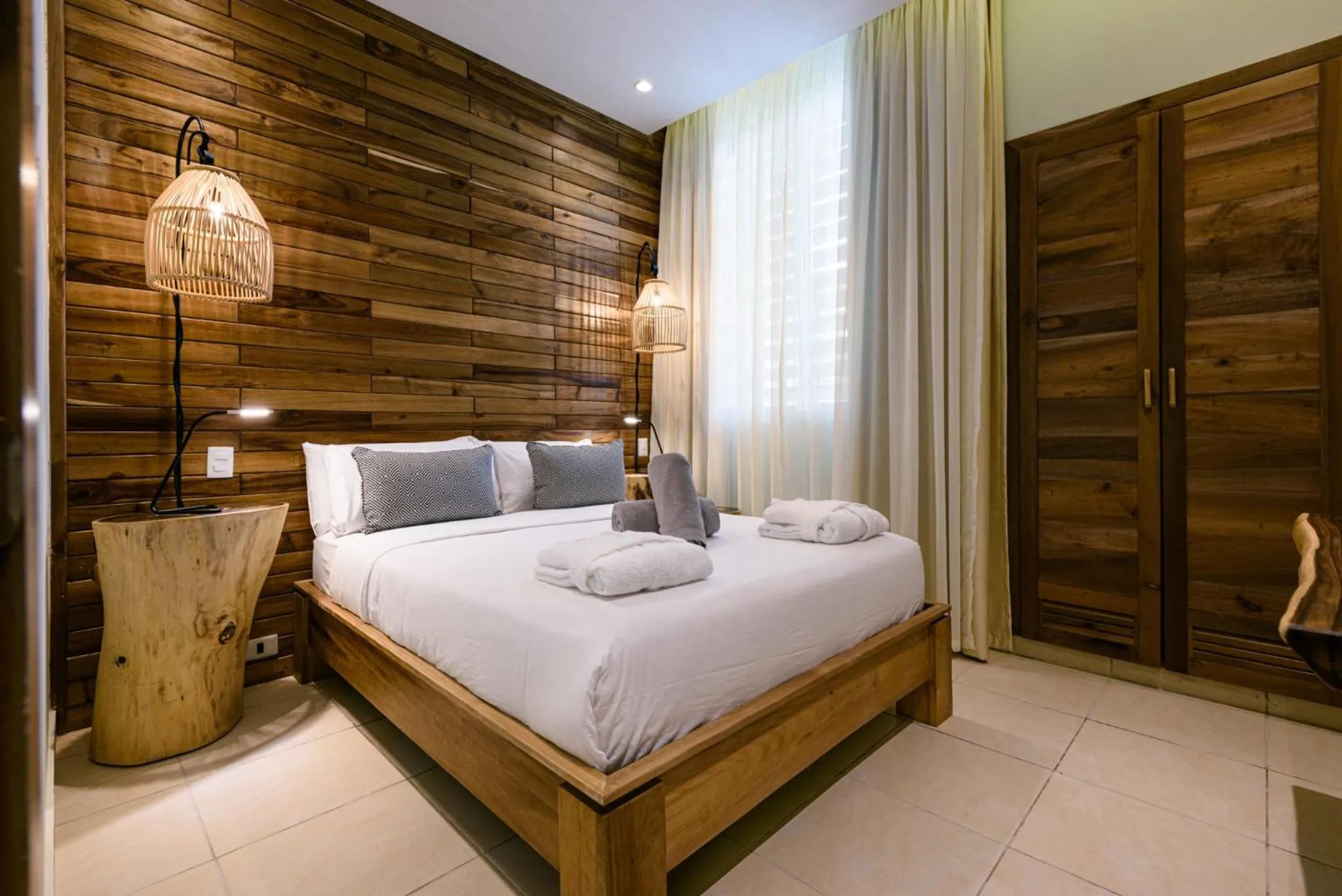 Bedroom in Saman Boutique Hotel By Mint