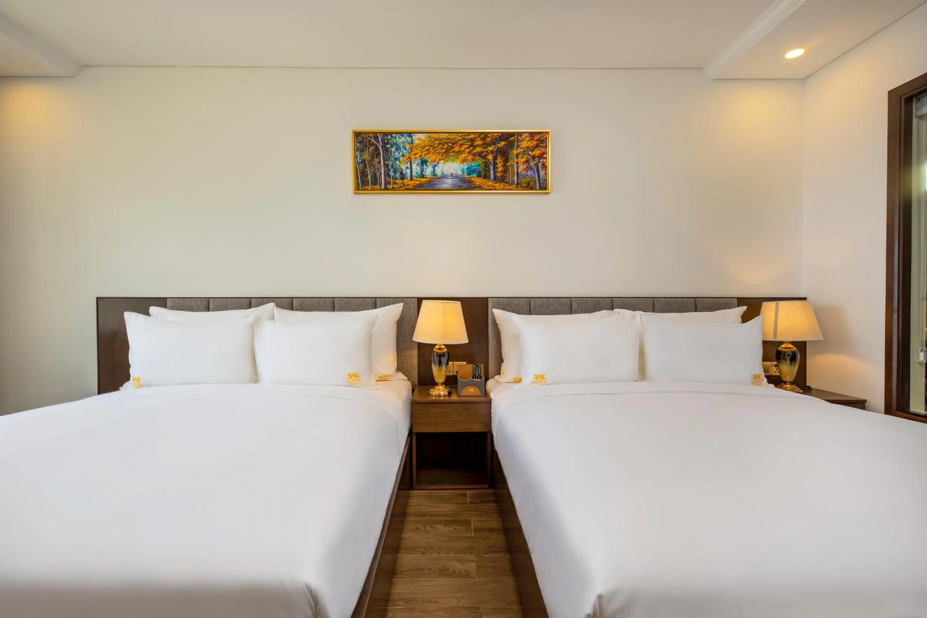 Bed in Santa Luxury Hotel