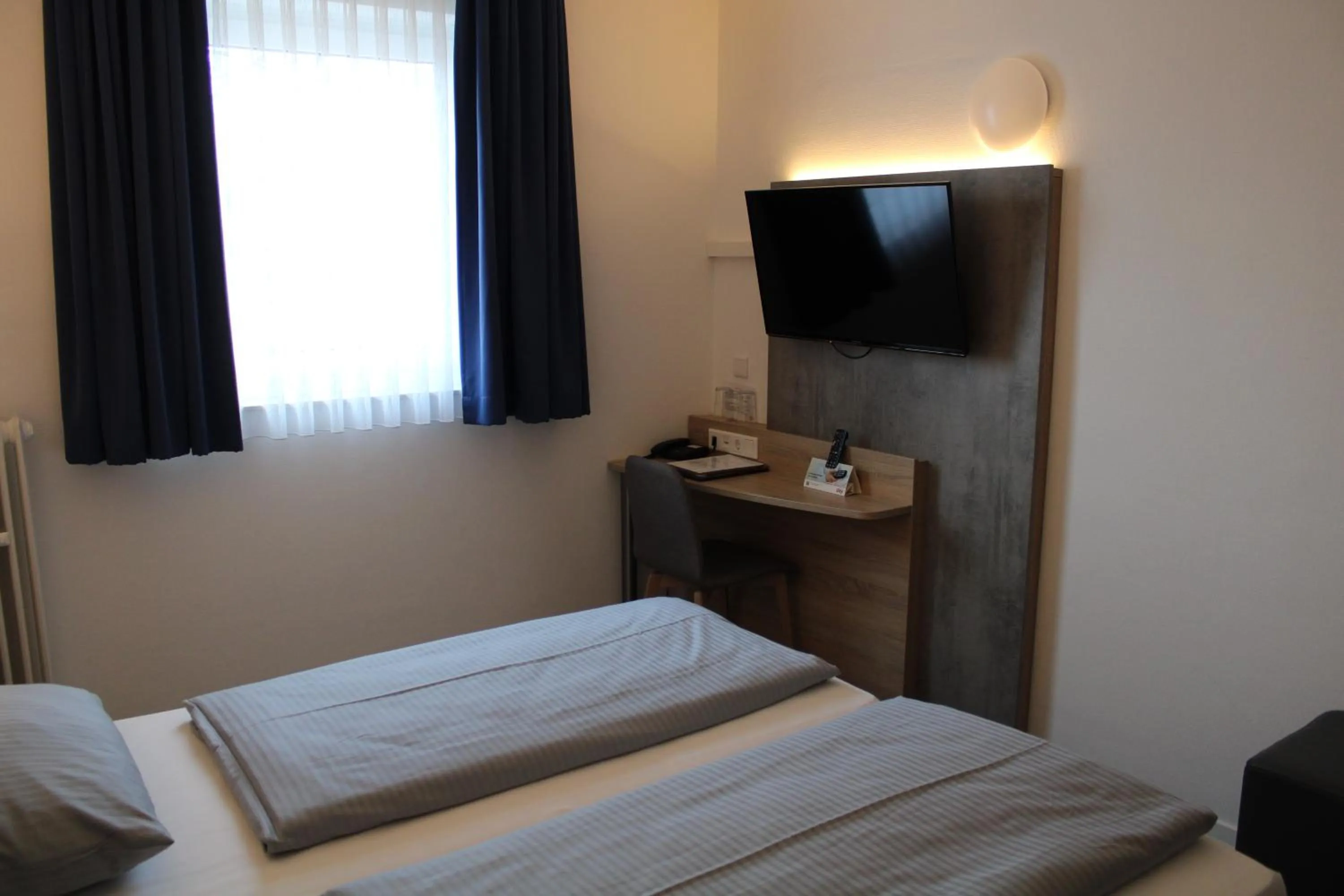 Bed in Hotel Am Vogelsanger Weg