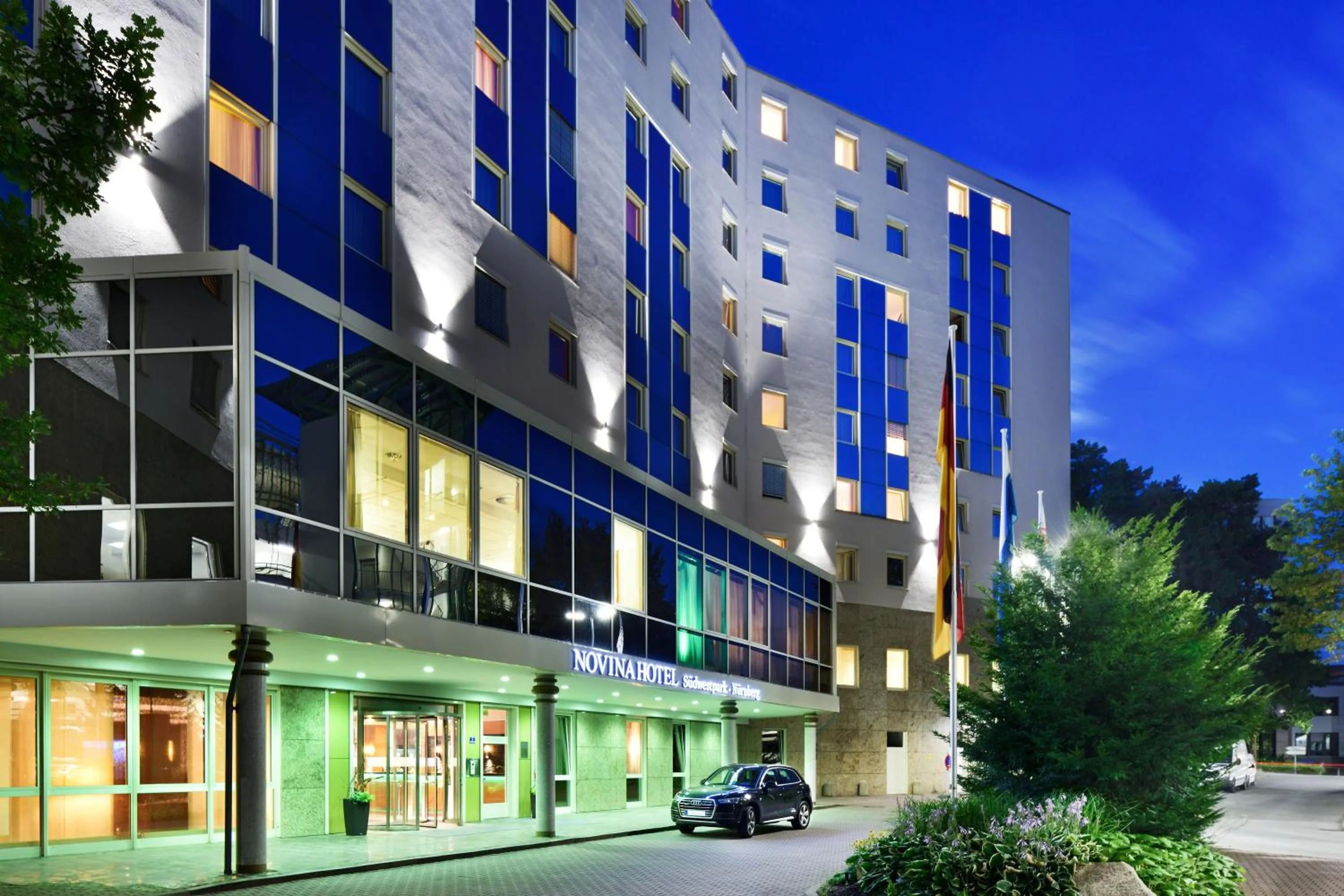 Facade/entrance in NOVINA HOTEL Südwestpark