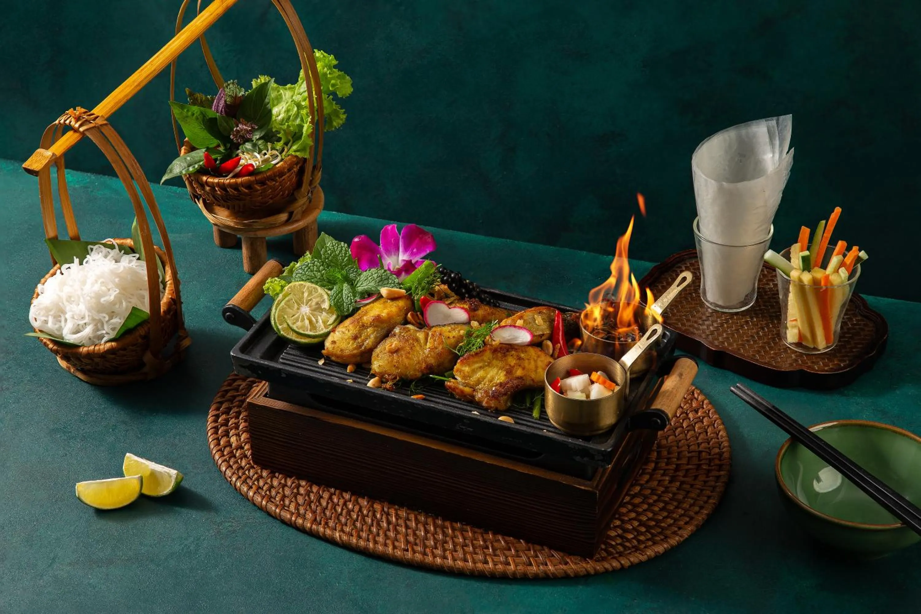 Restaurant/places to eat in Peridot Grand Luxury Boutique Hotel