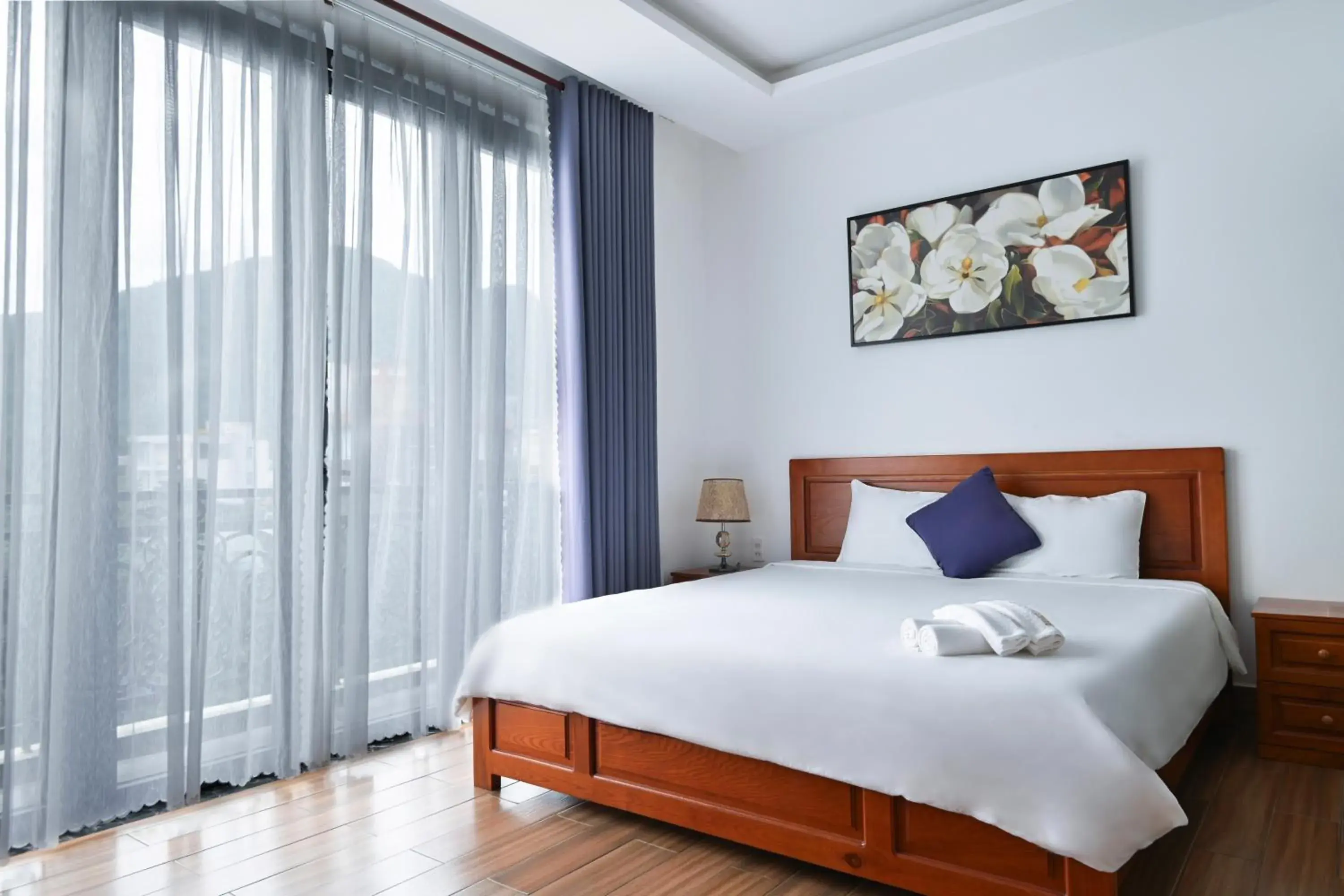 Living room, Bed in Kim Ngân Hotel Living room, Bed in Kim Ngân Hotel