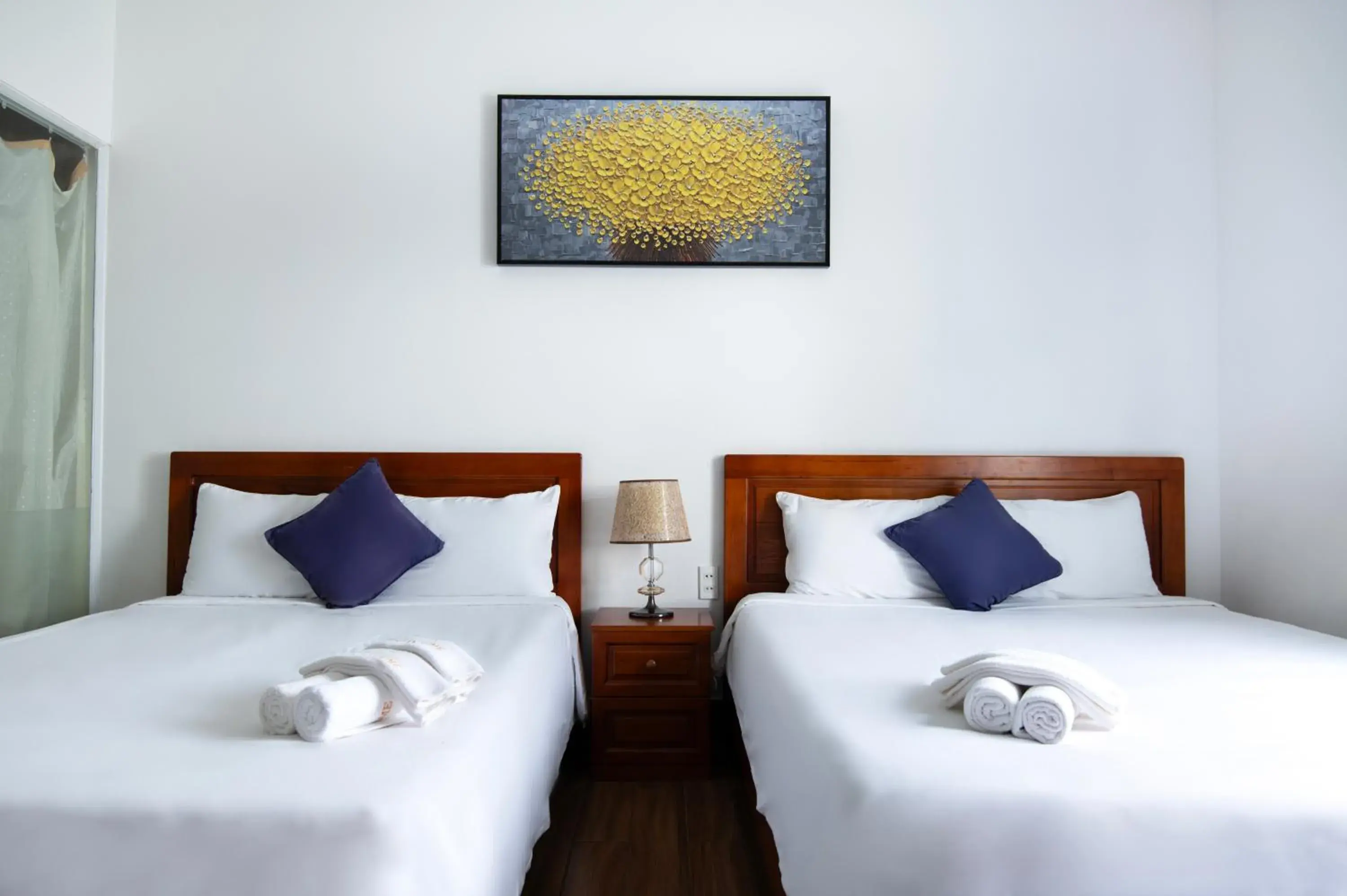 Bed in Kim Ngân Hotel Bed in Kim Ngân Hotel